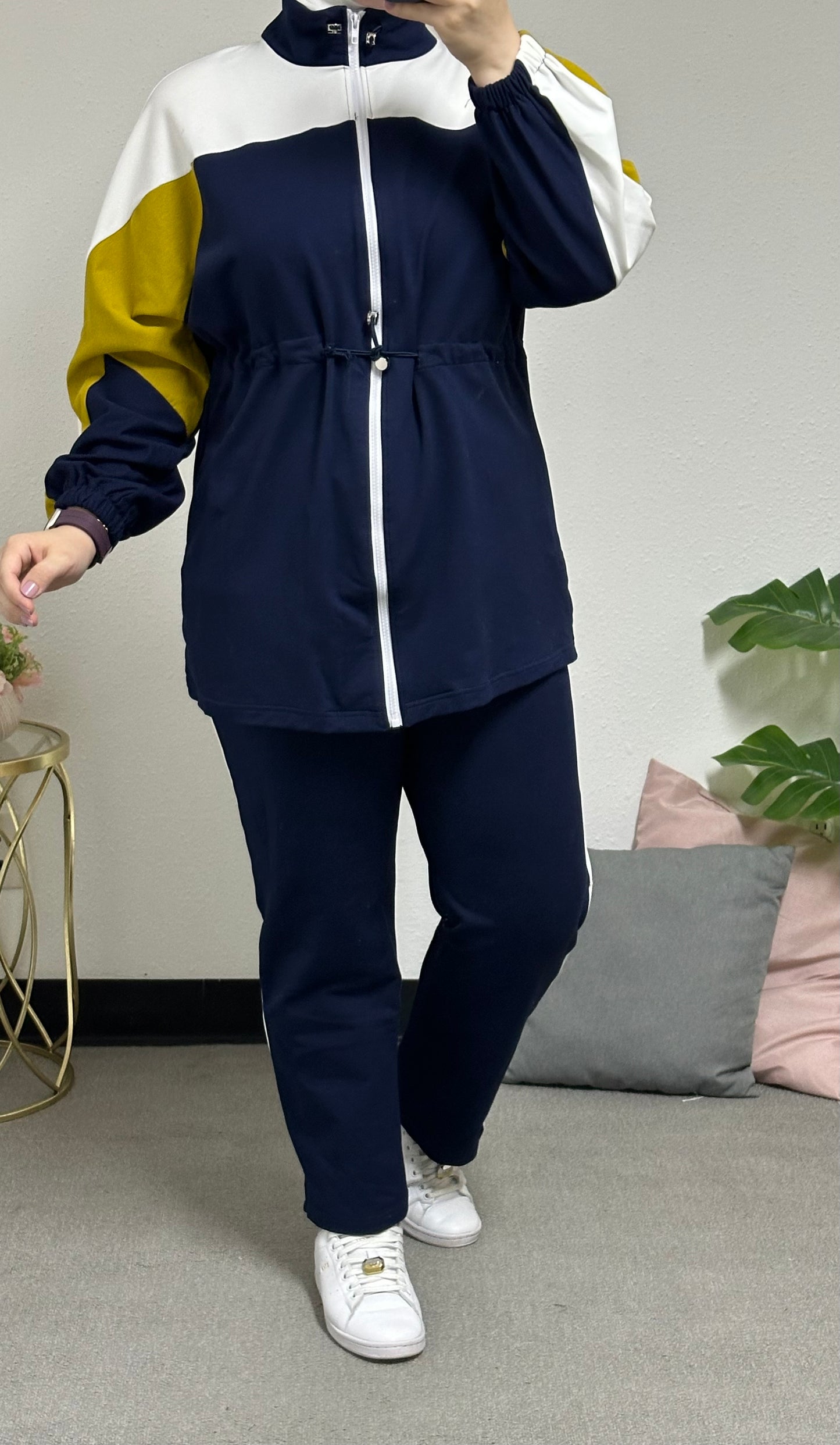 Two-piece cotton tracksuit set with a zipper