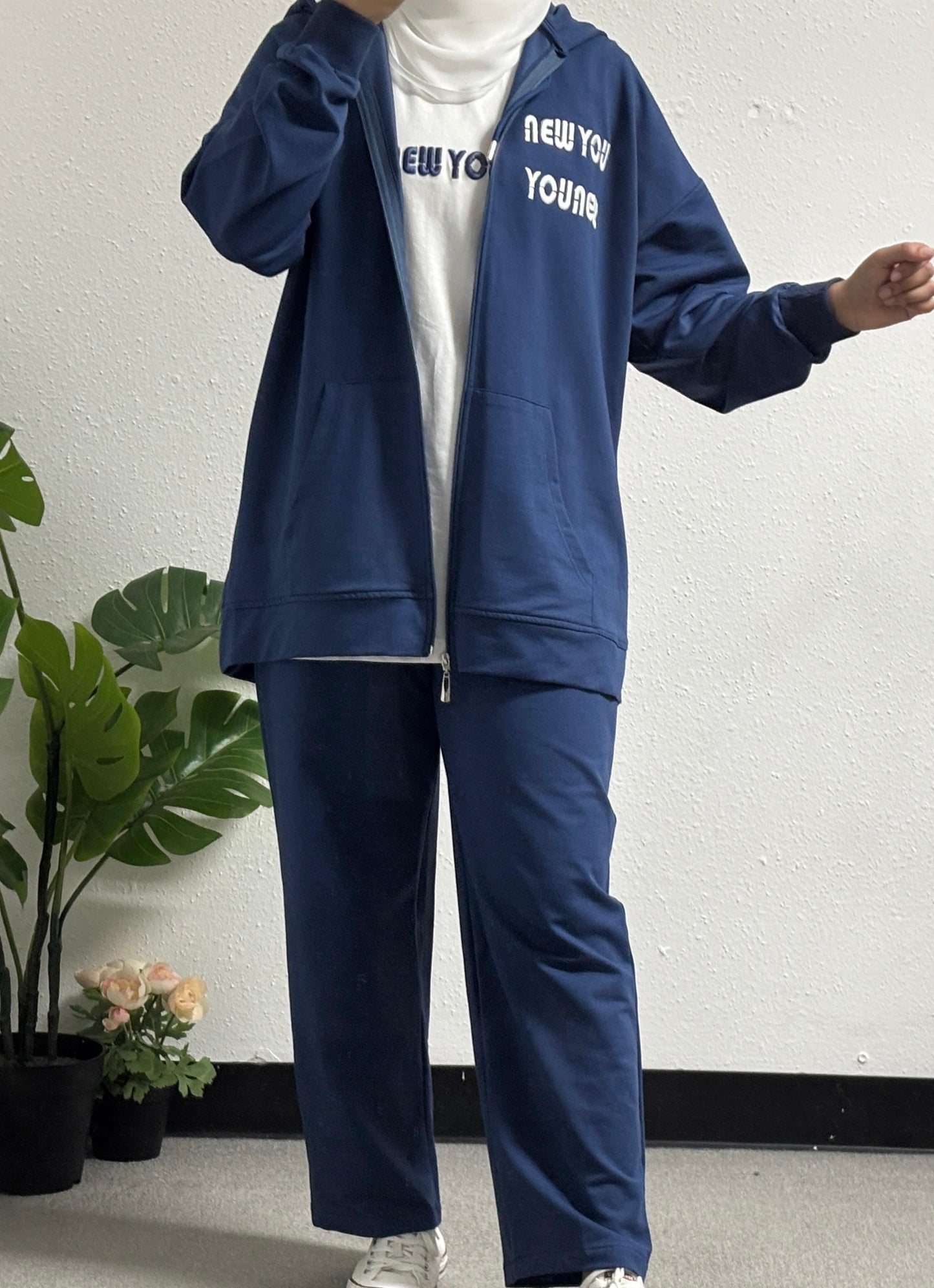 Three-pcs lettered embroidery set