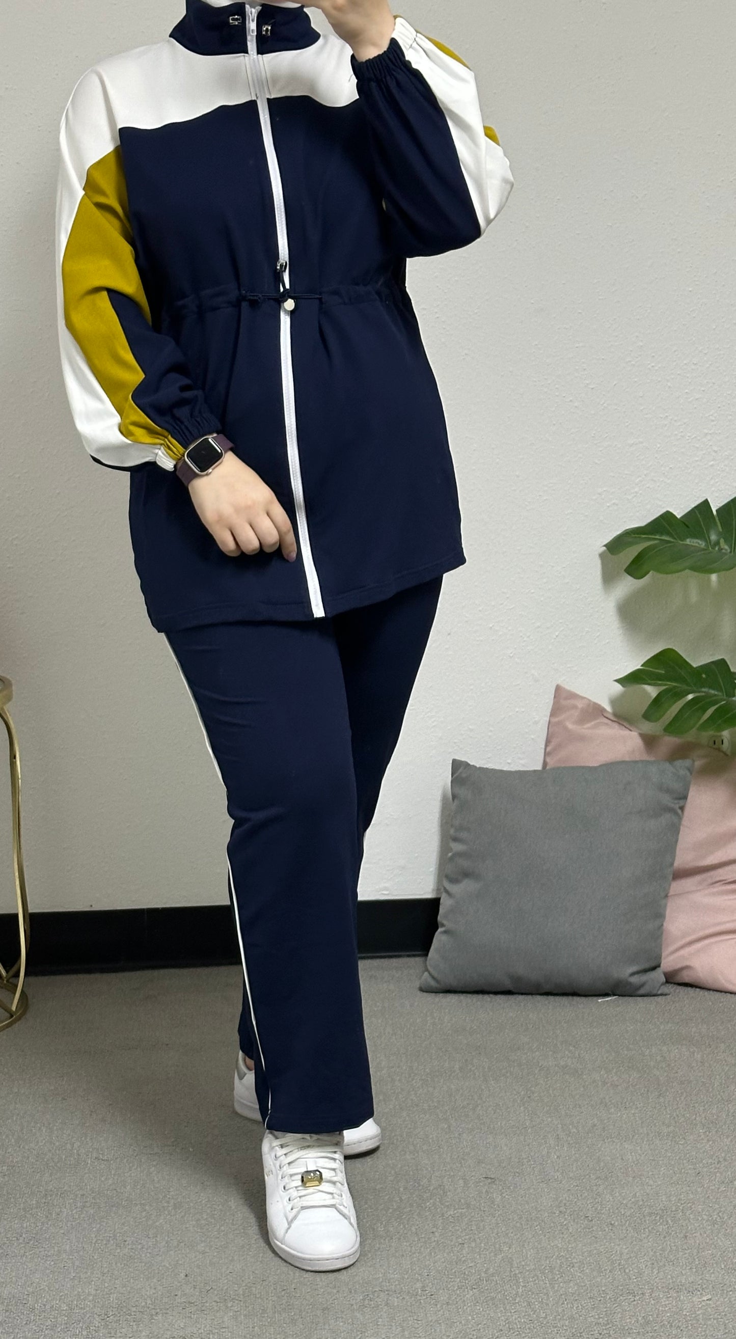 Two-piece cotton tracksuit set with a zipper