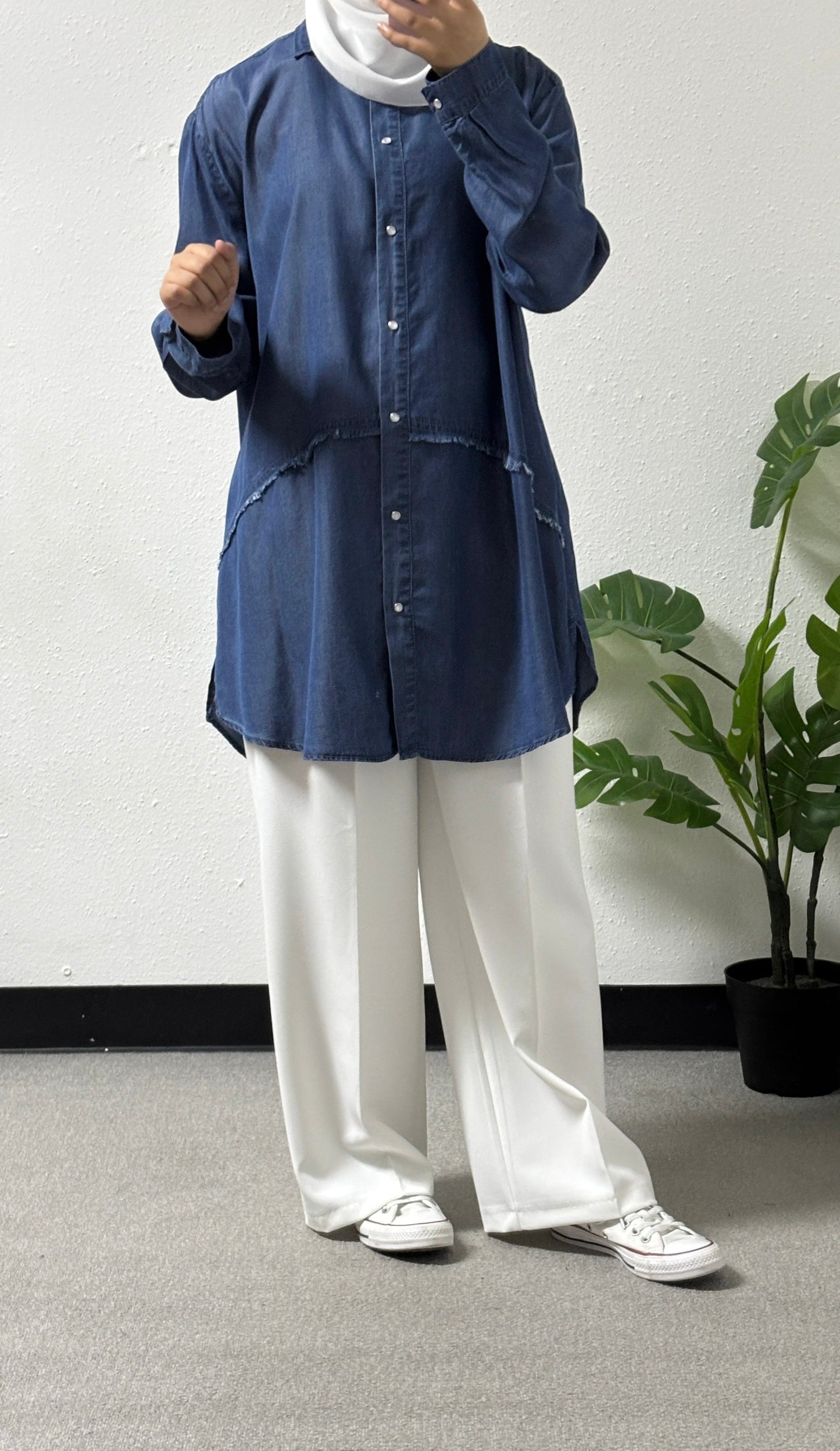 Thread detail plus size shirt