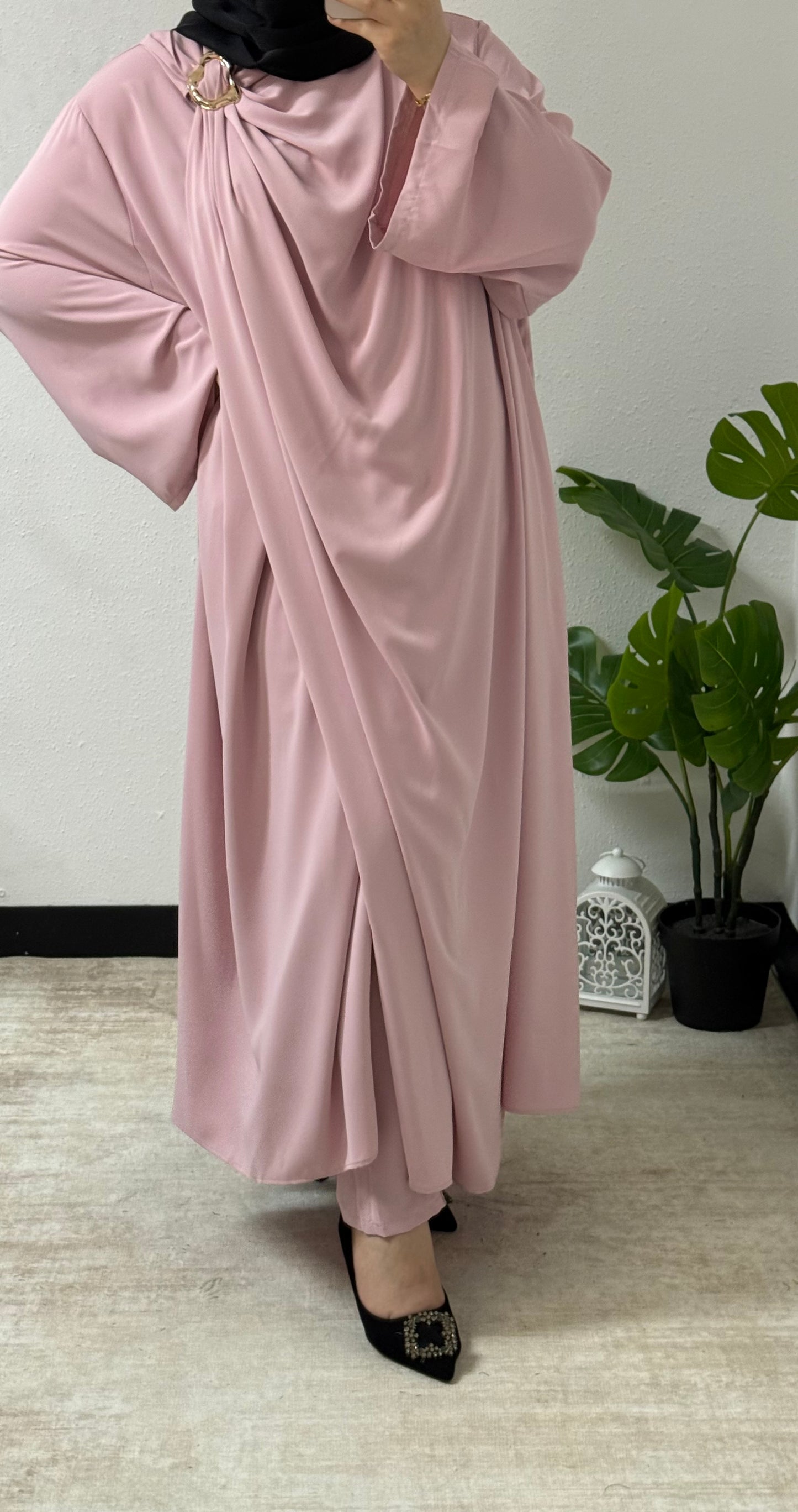 Classic Gold Accent Set