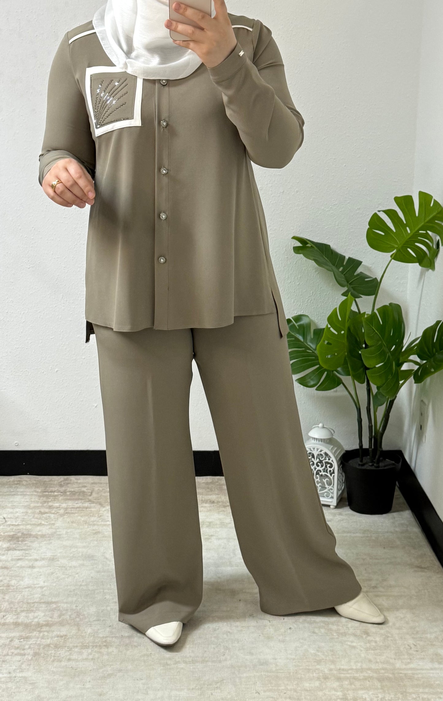 Diamond Detail Two-Piece Set