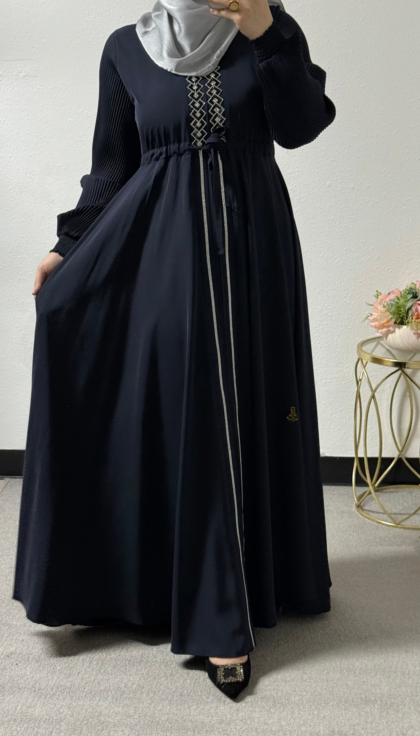 One-piece classic beaded abaya