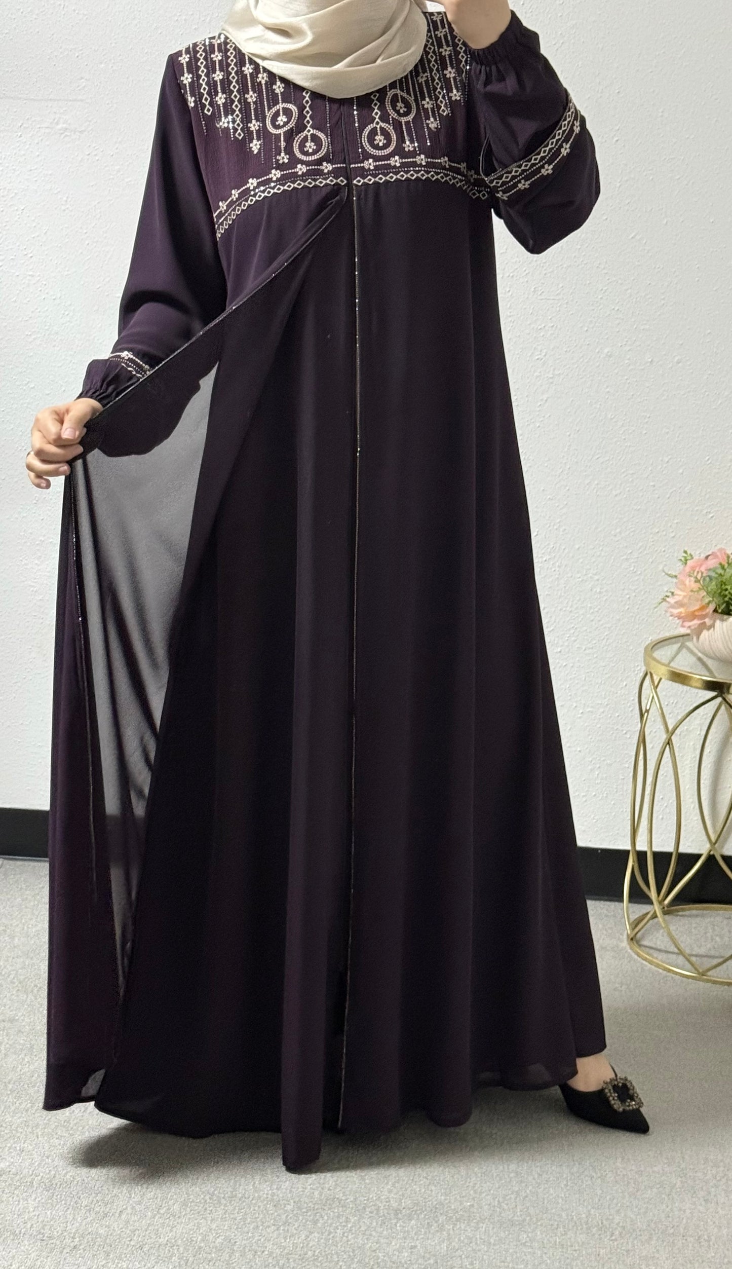 Embroidered plus size abaya