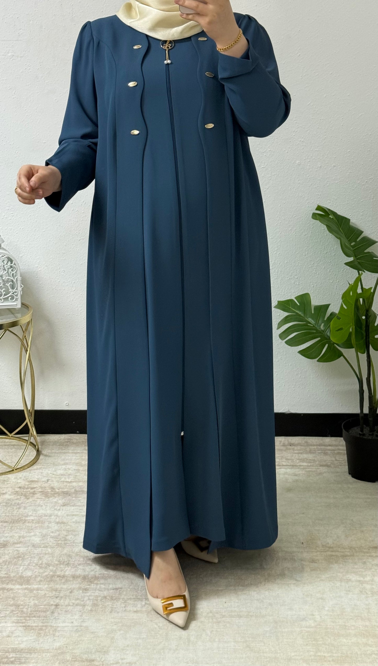 Essential Wave Abaya