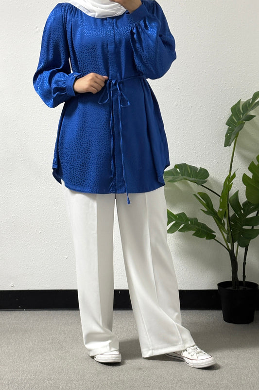 Elegant simple collared shirt