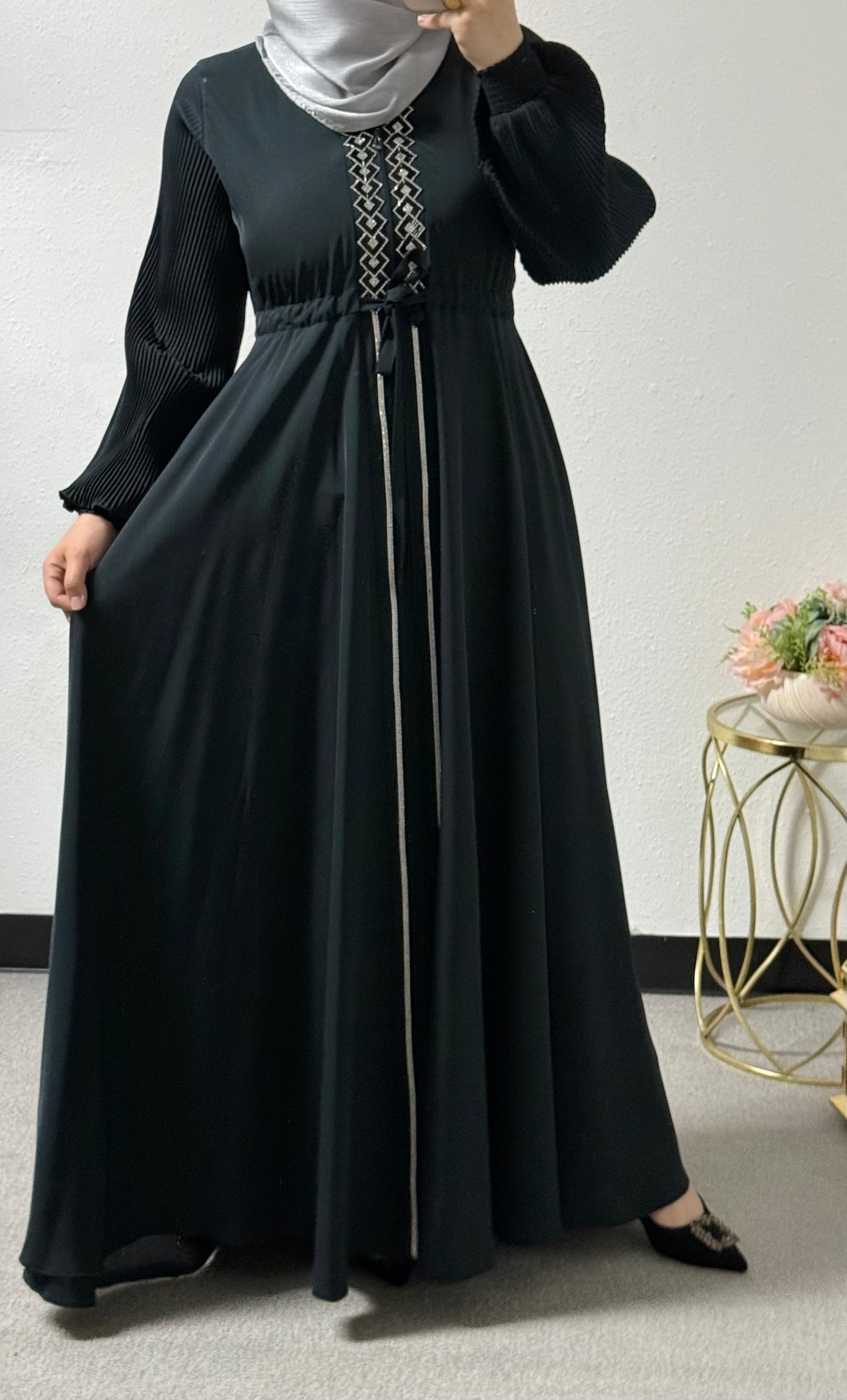 One-piece classic beaded abaya