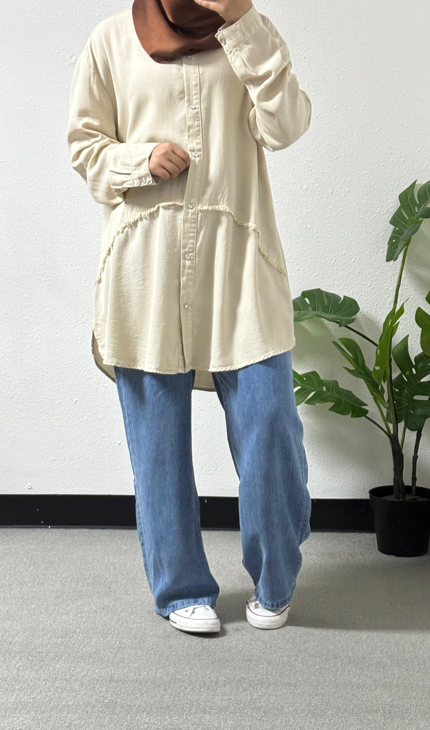 Thread detail plus size shirt