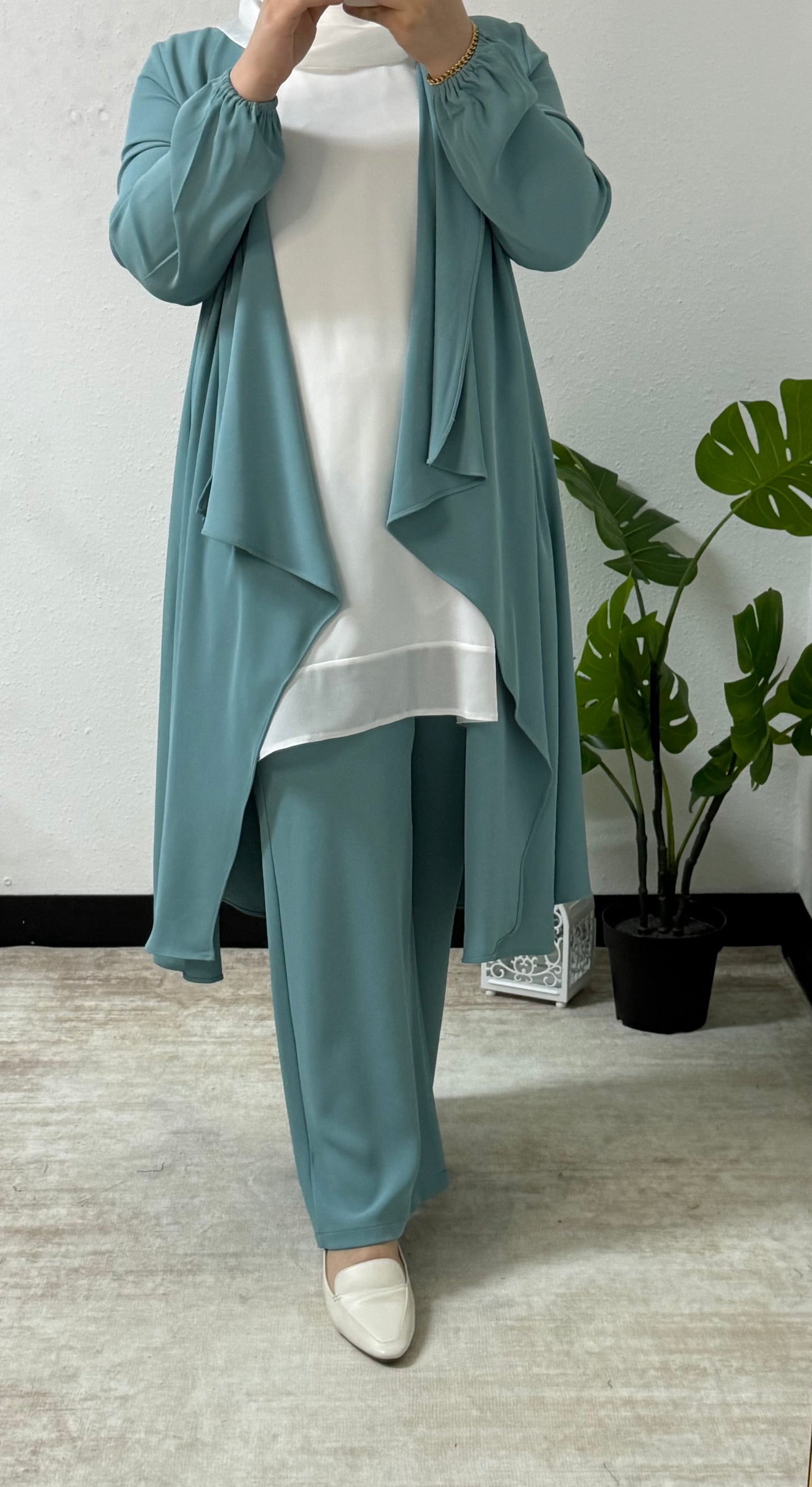 Flowy Three-Piece Set