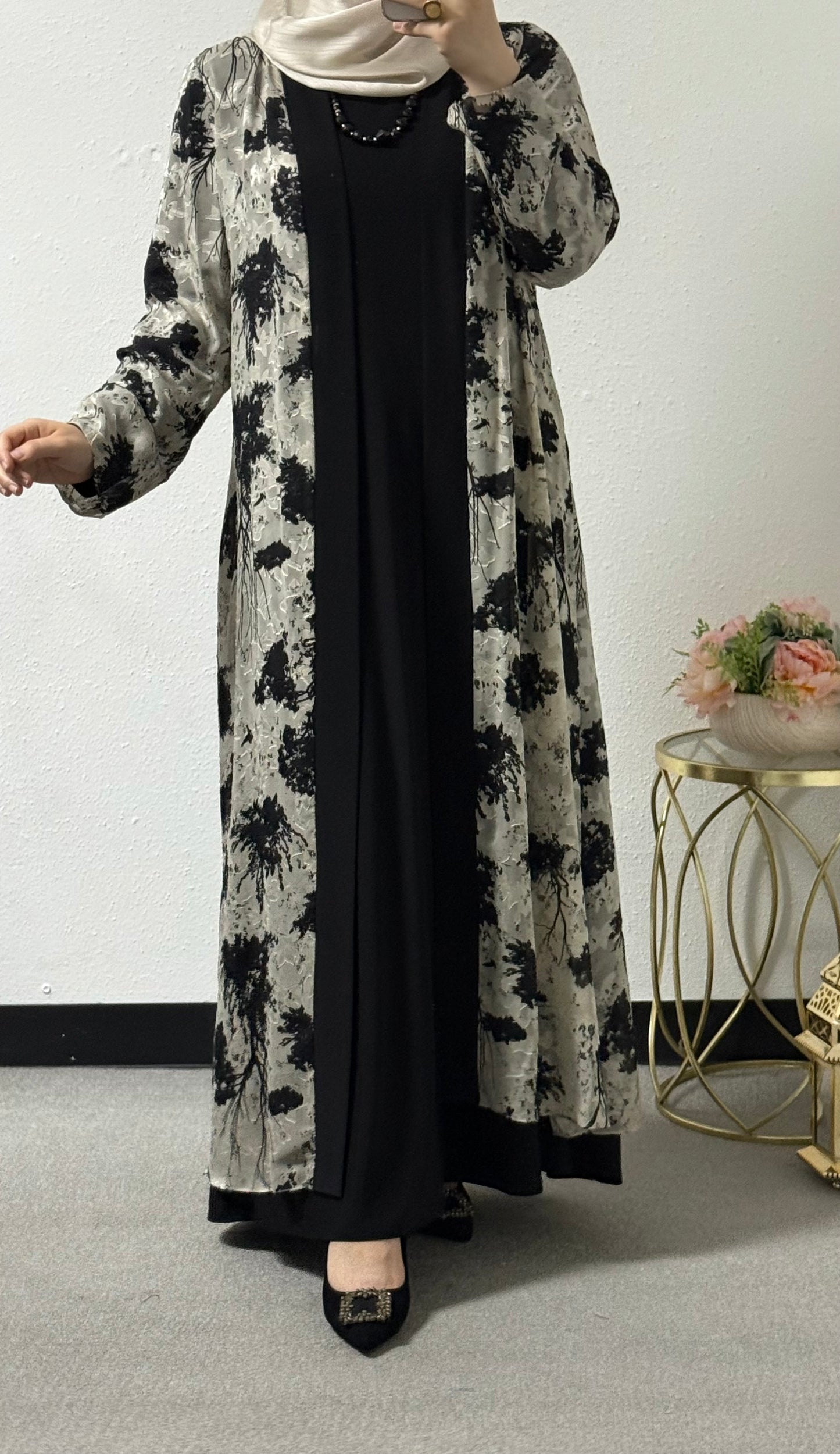 Plus size abaya