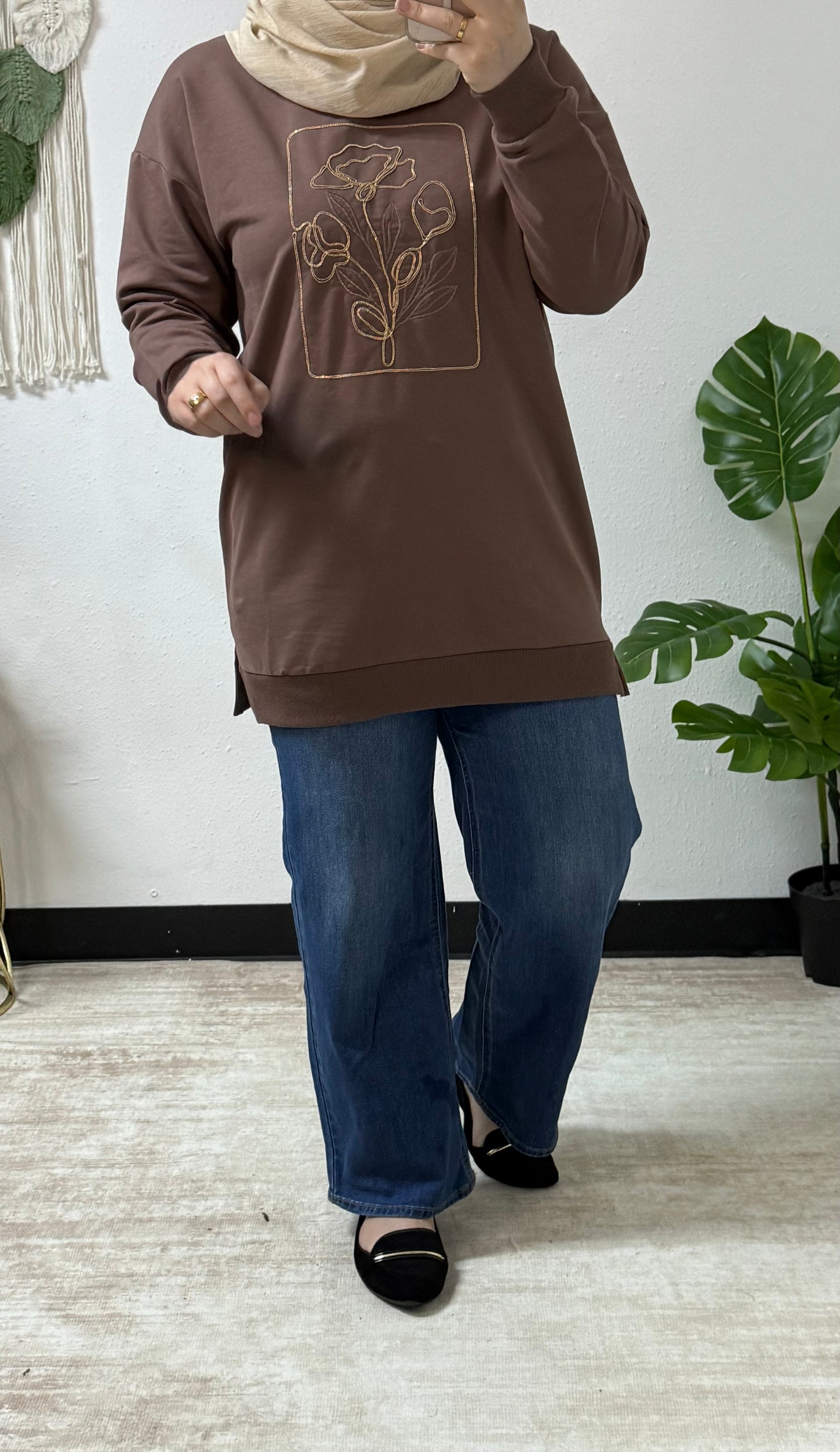 Flower Detail Sweatshirt