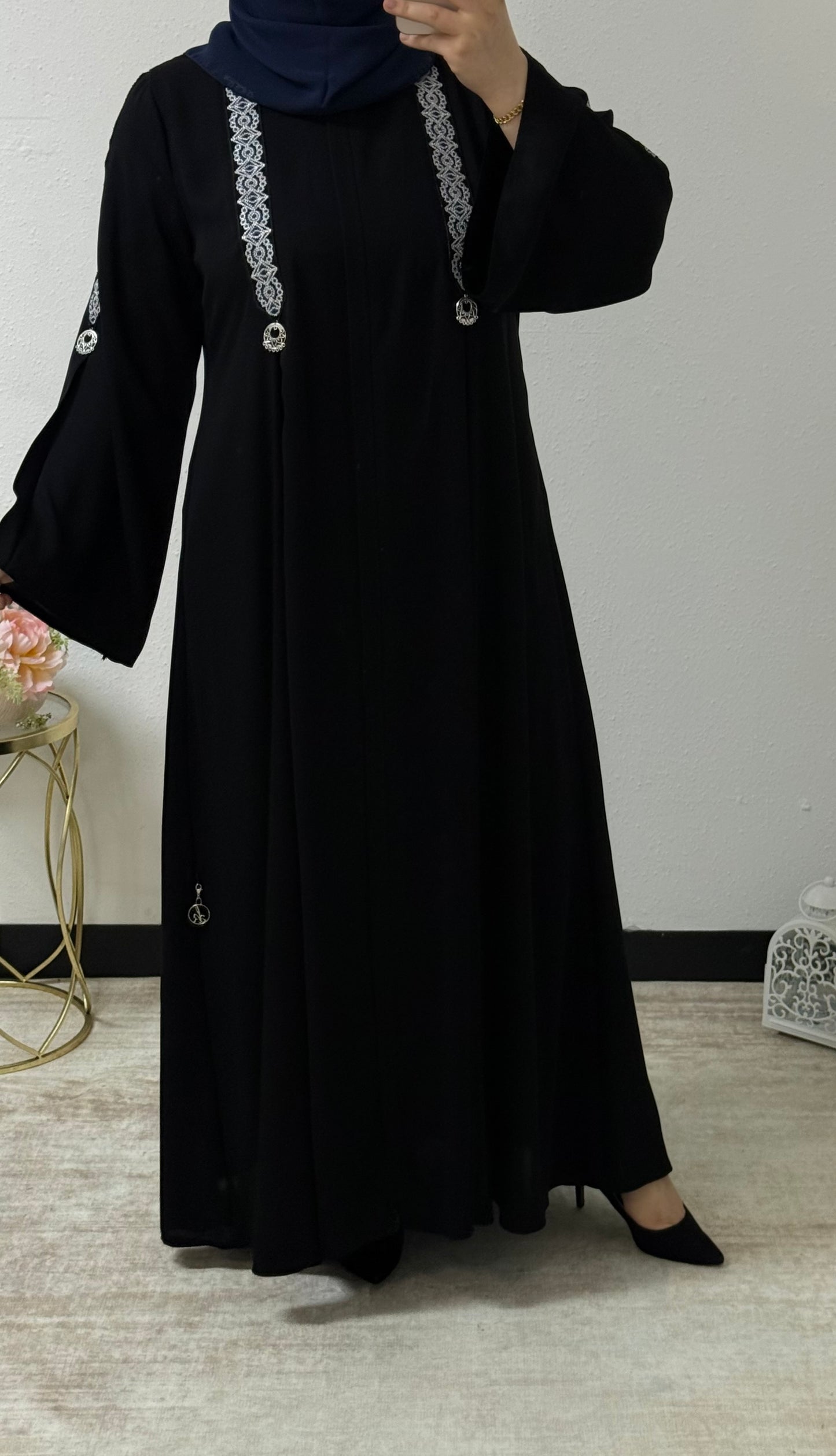 Traditional Lace Abaya