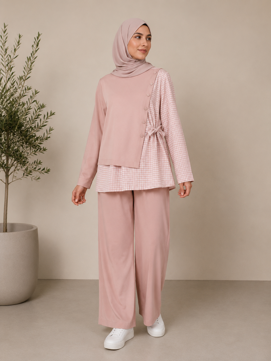 Soft Checkered Two-Piece Set