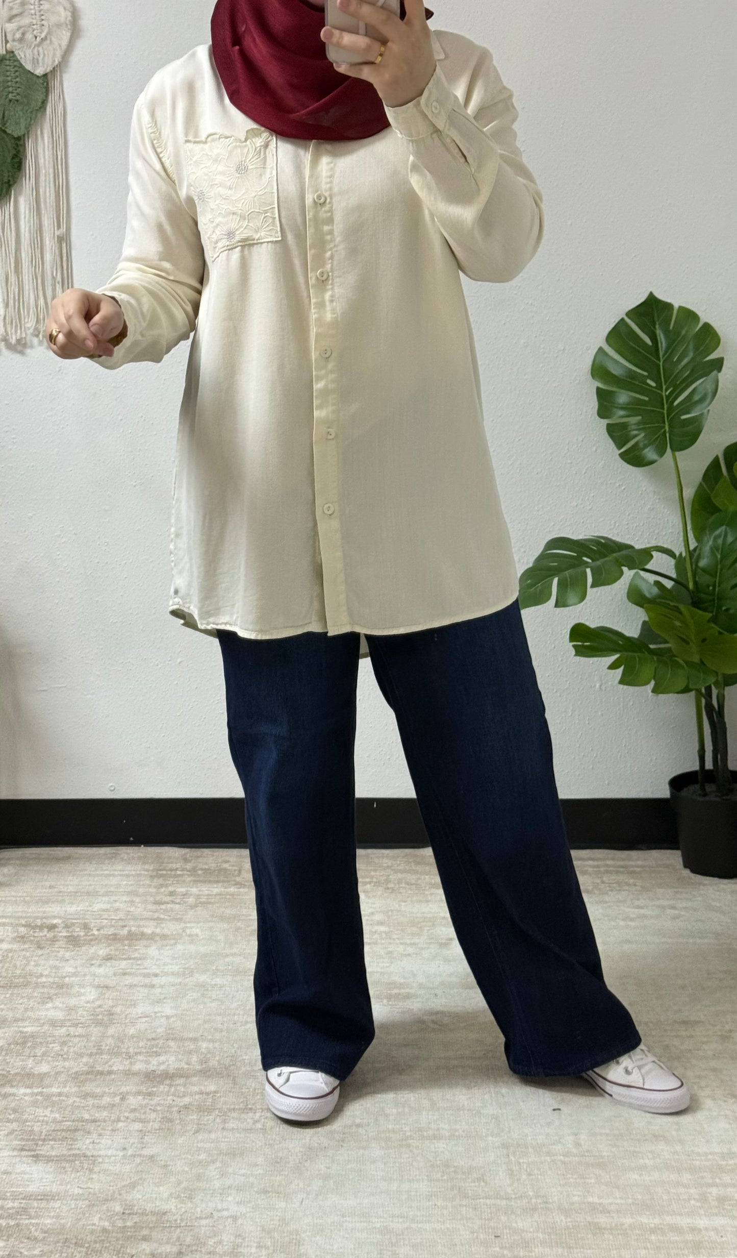 Embroidered floral pocket shirt