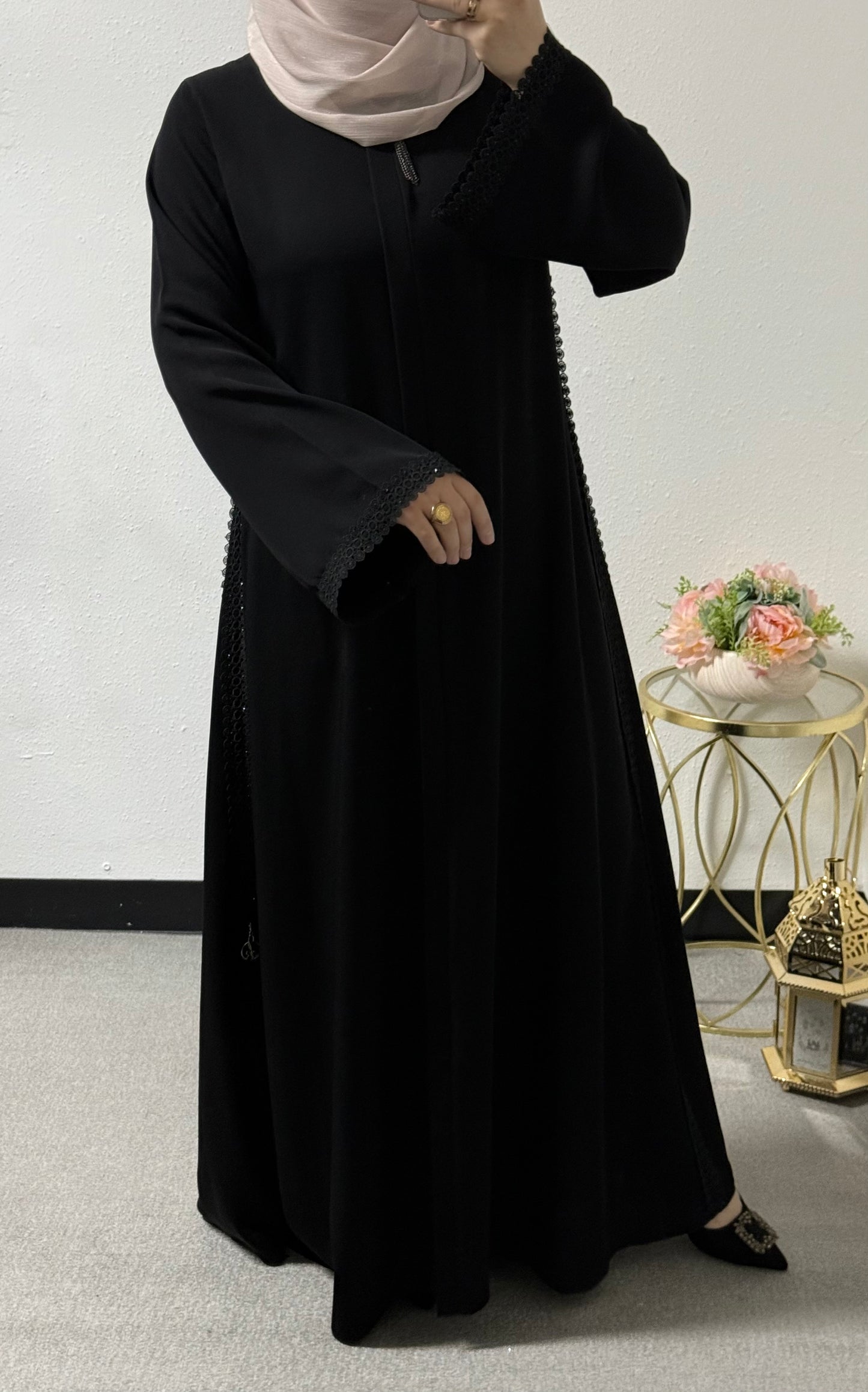 One piece abaya with side embroidery