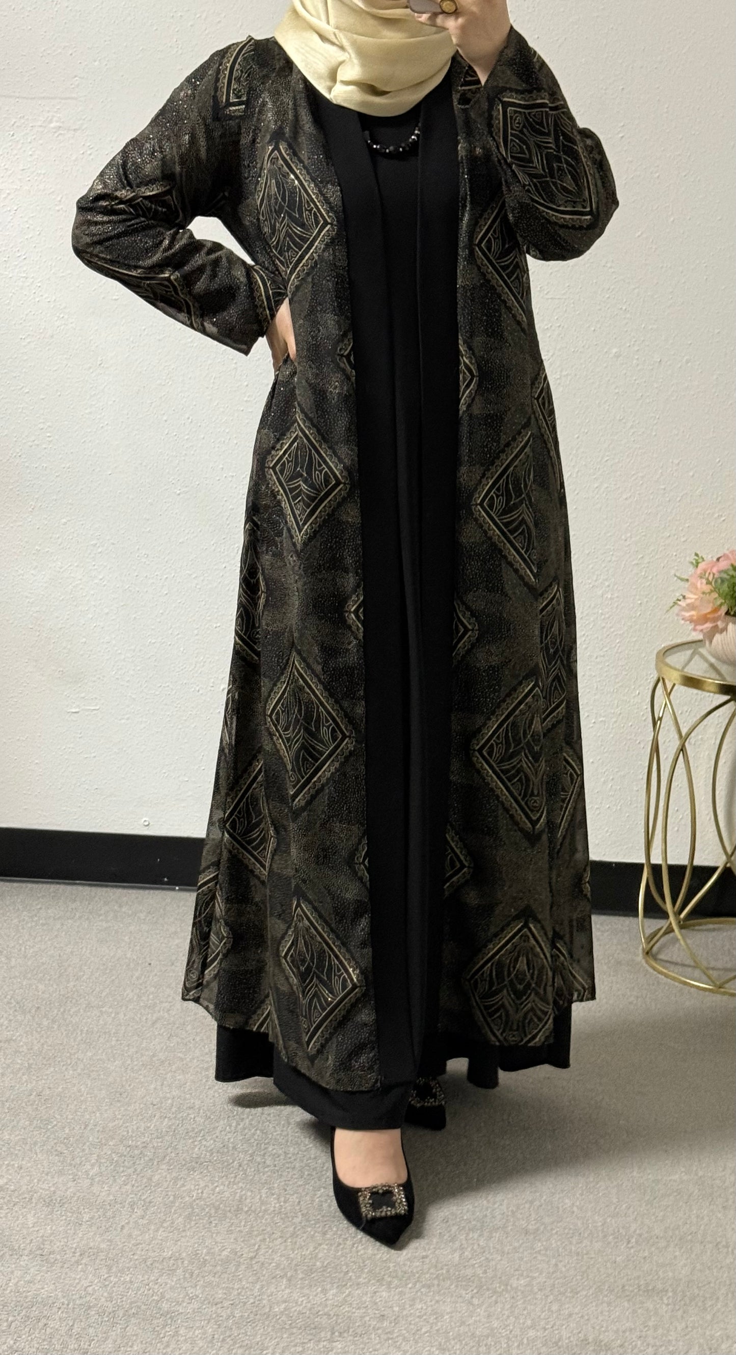 Two-piece pattern abaya