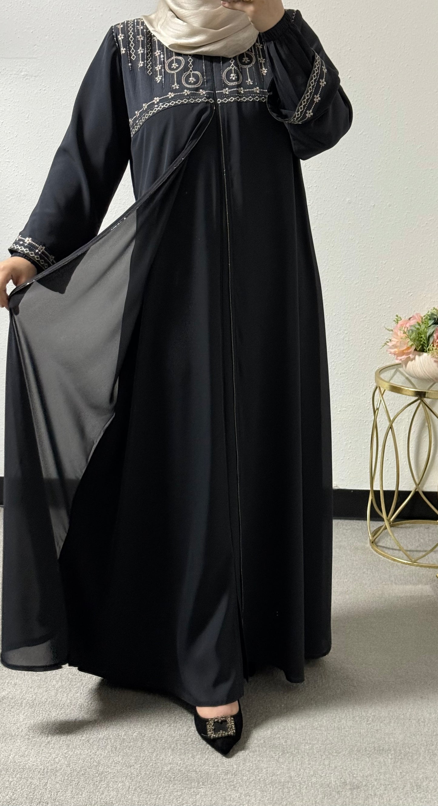 Embroidered plus size abaya