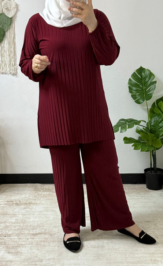 Two-Piece free size pleated Lycra set