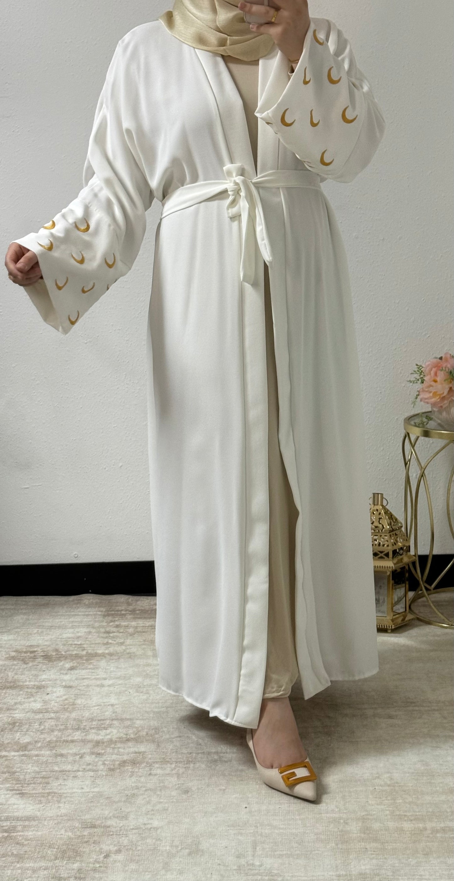 Moon embroidery open abaya