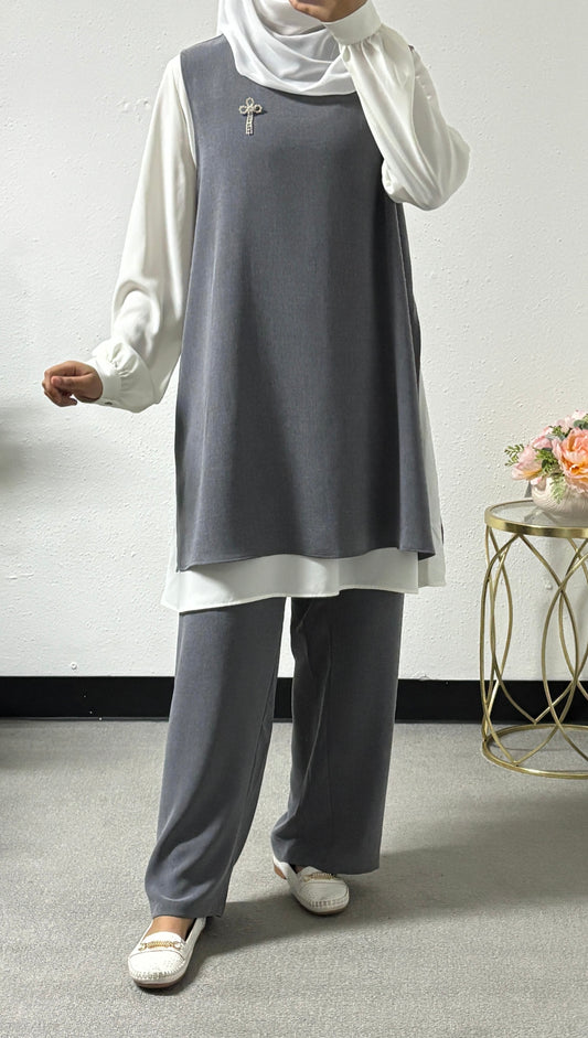Three-piece pastel colours set