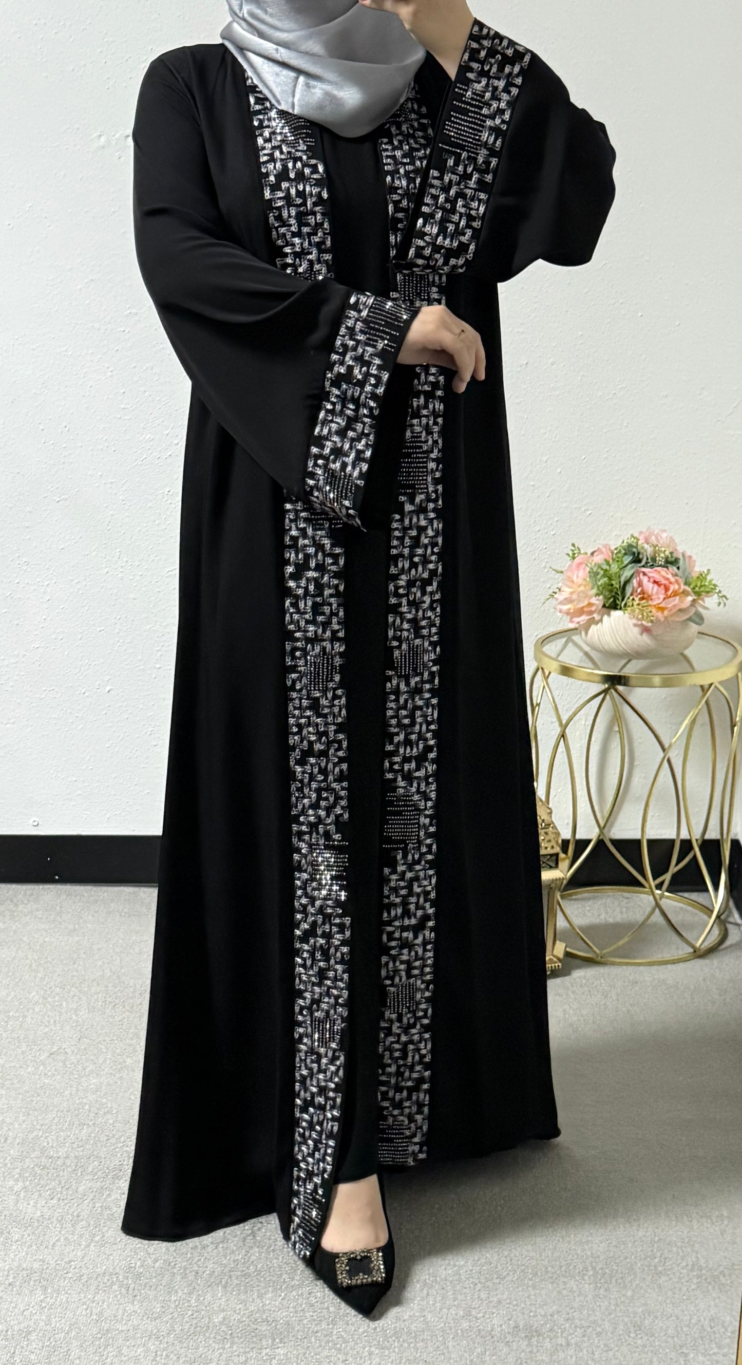 Two piece embroidery abaya set