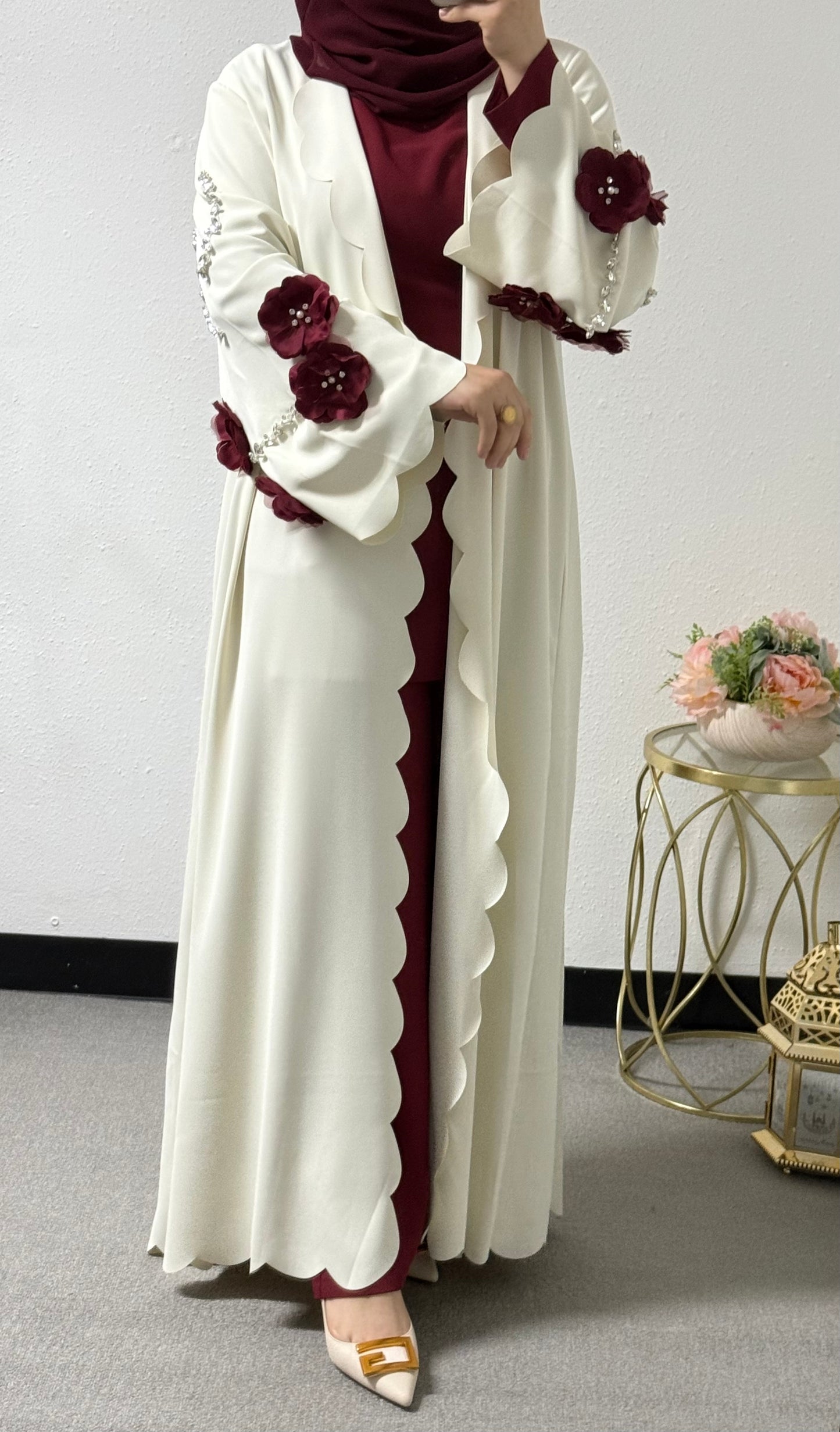 Three piece floral sleeves abaya set