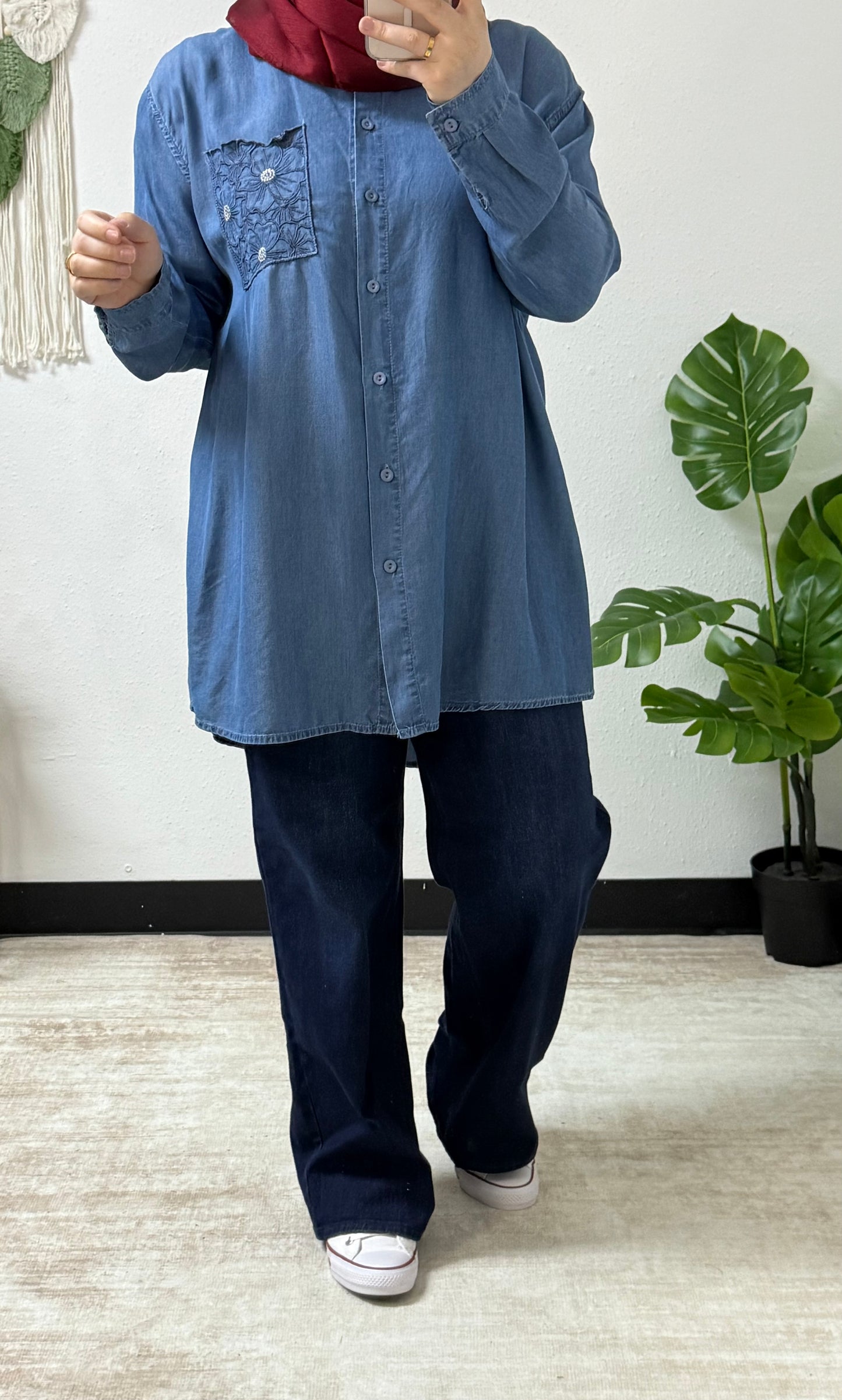 Embroidered floral pocket shirt