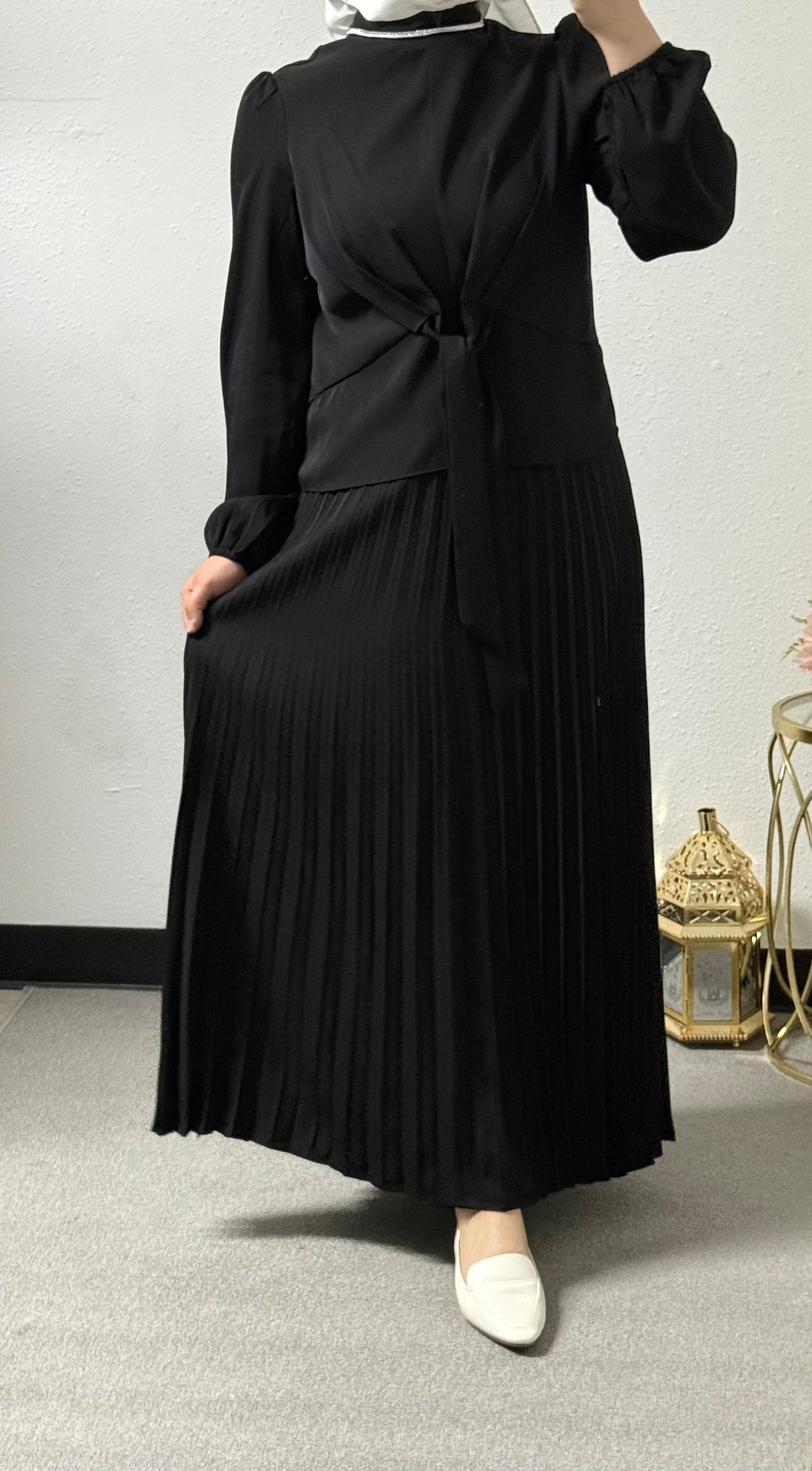 Two-Piece Pleated Skirt Set