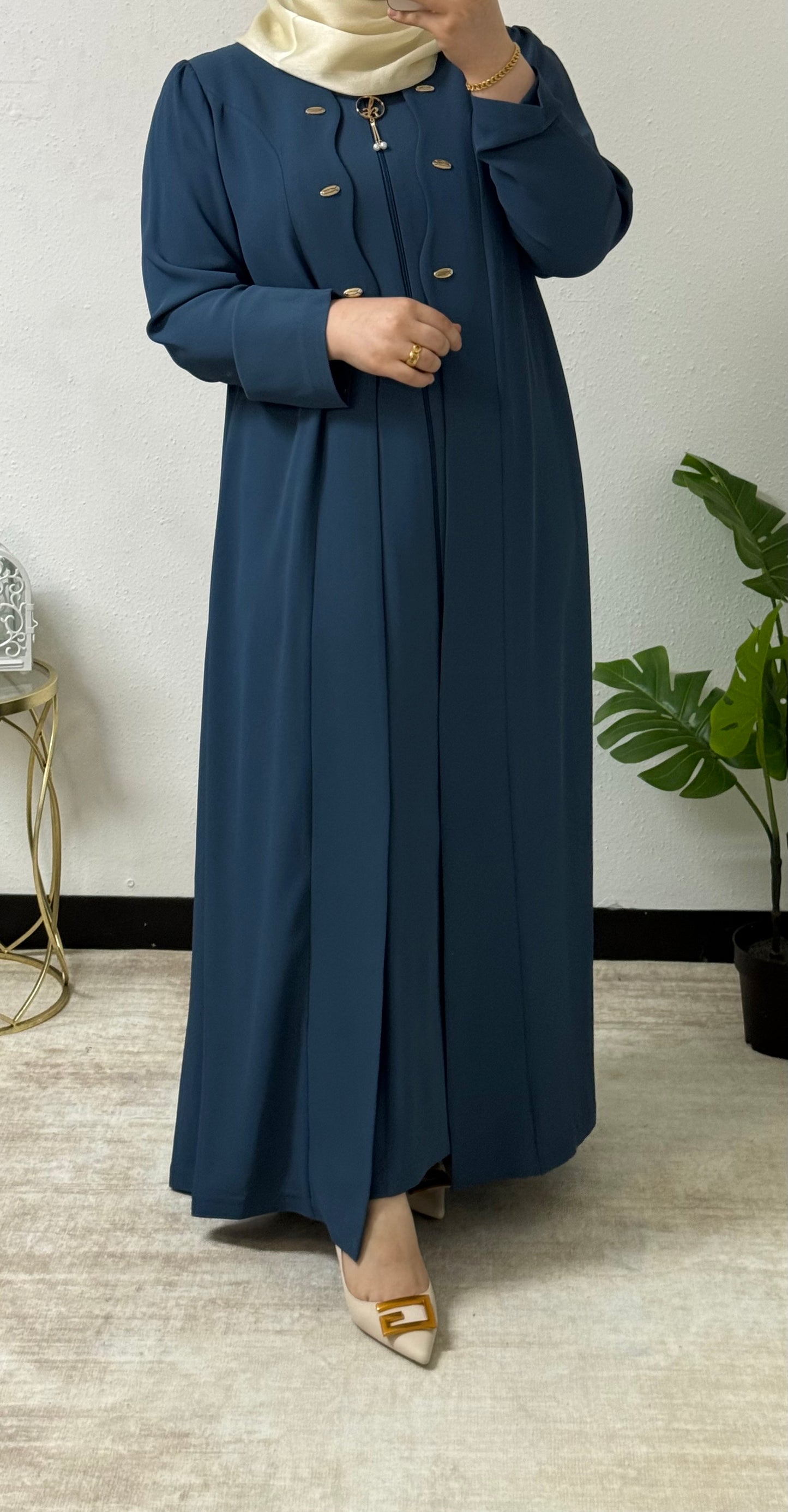 Essential Wave Abaya