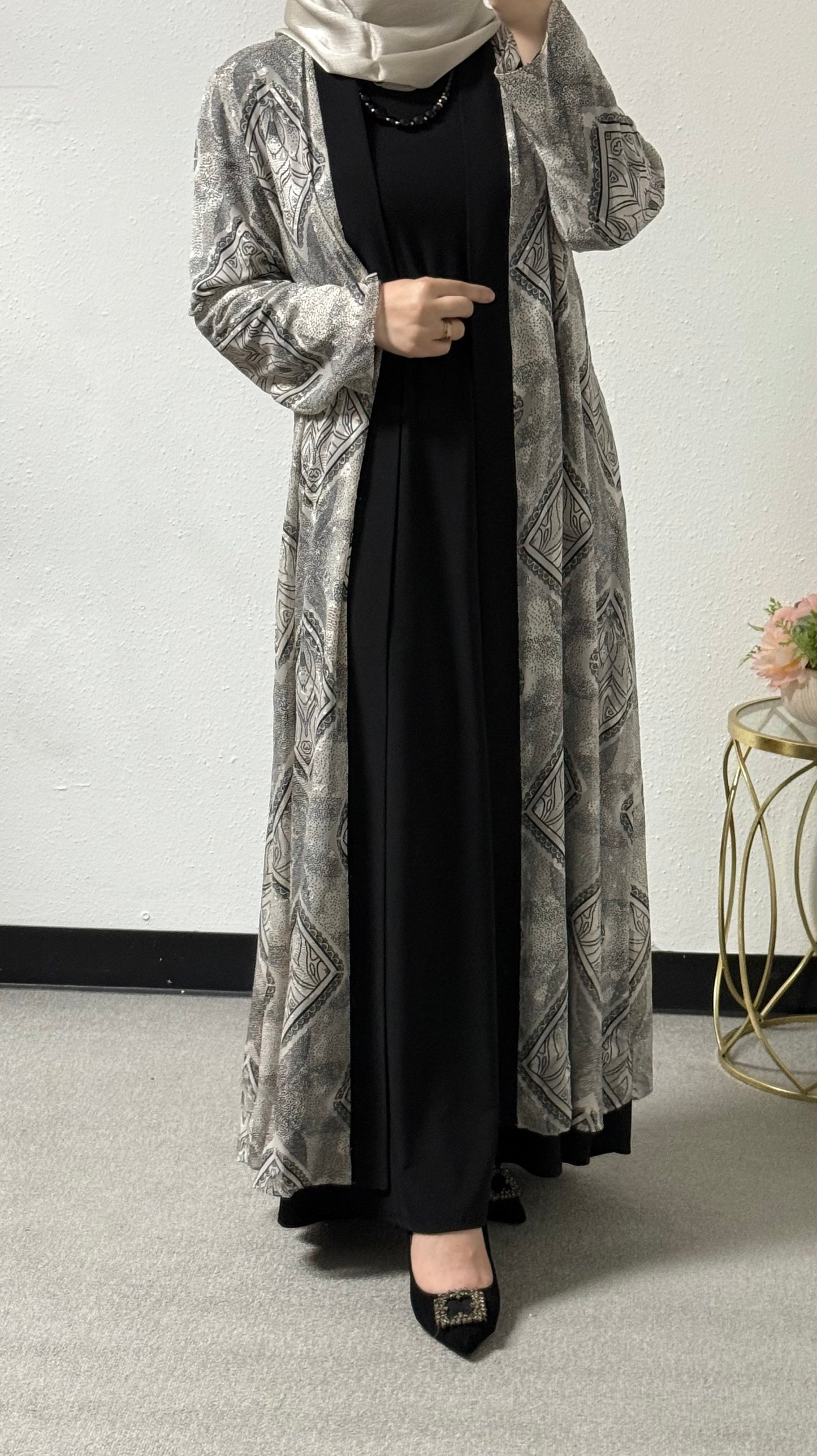 Two-piece pattern abaya