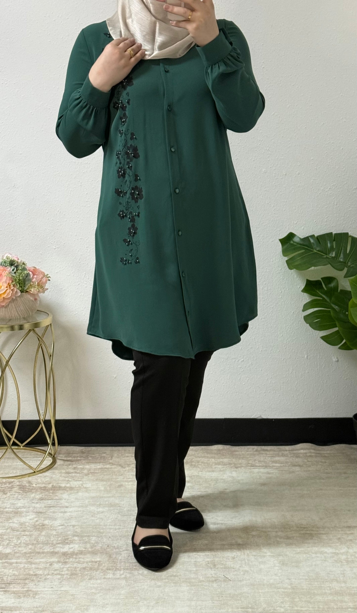 Floral/pearl long shirt