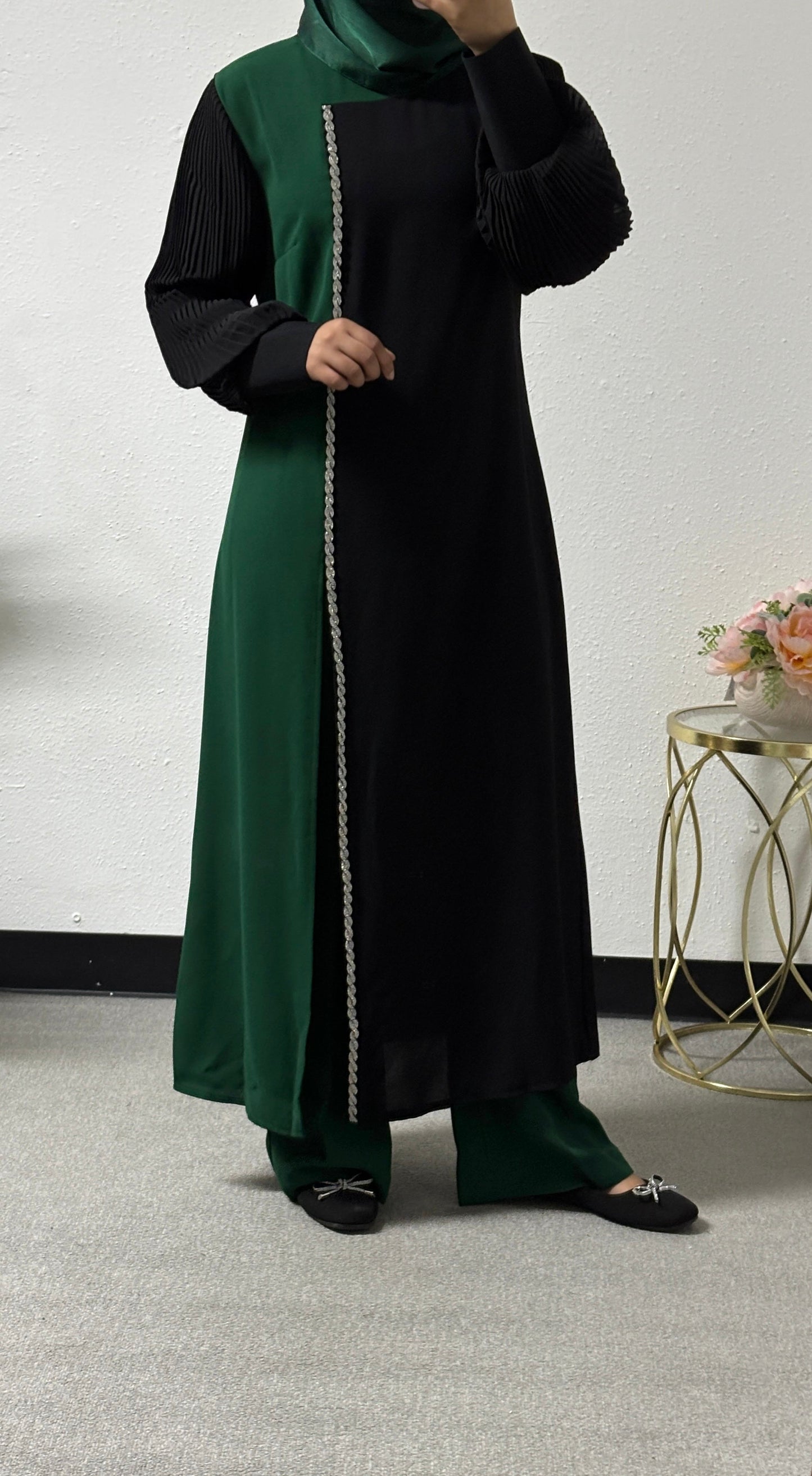 Two-pieces detailed sleeves set