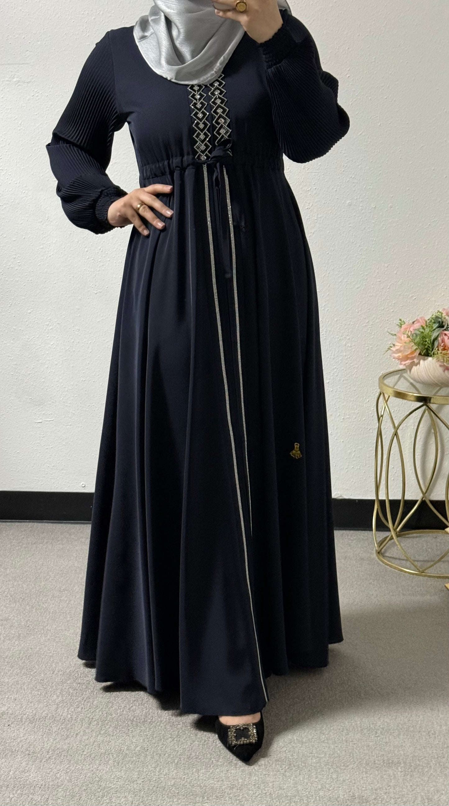 One-piece classic beaded abaya