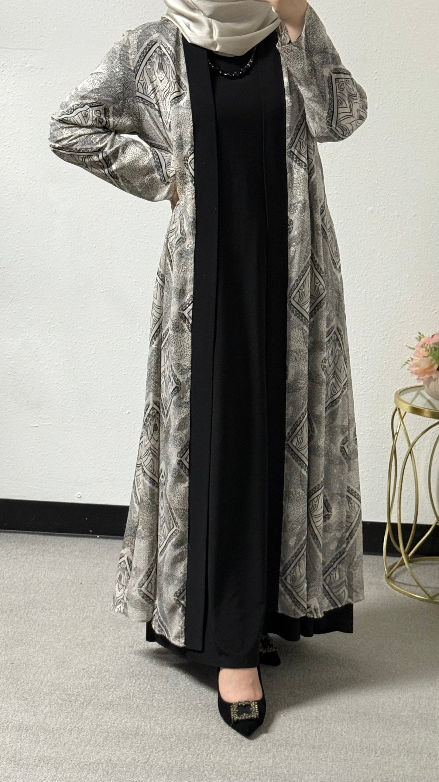 Two-piece pattern abaya