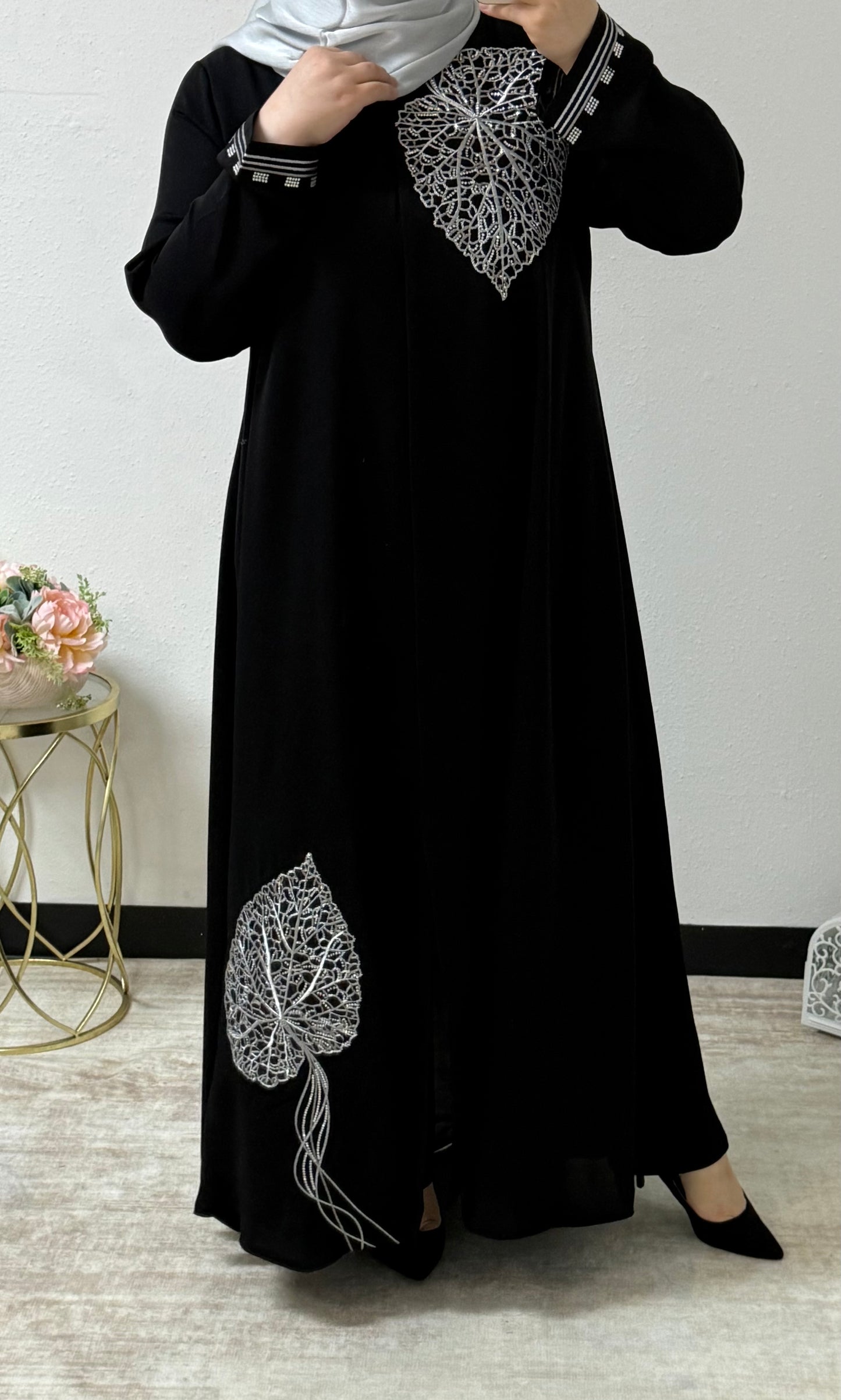 Leaf Embroidered Abaya