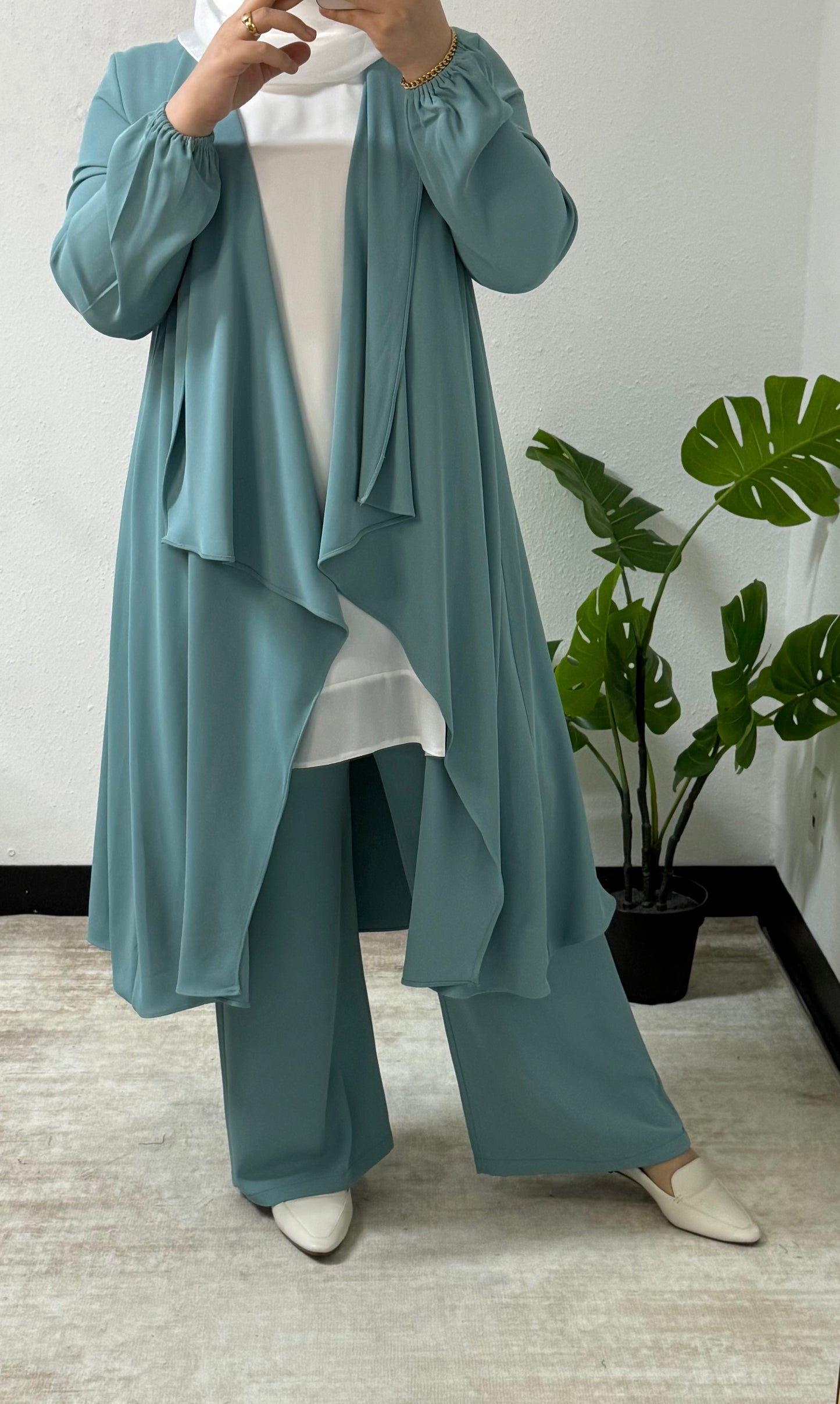 Flowy Three-Piece Set