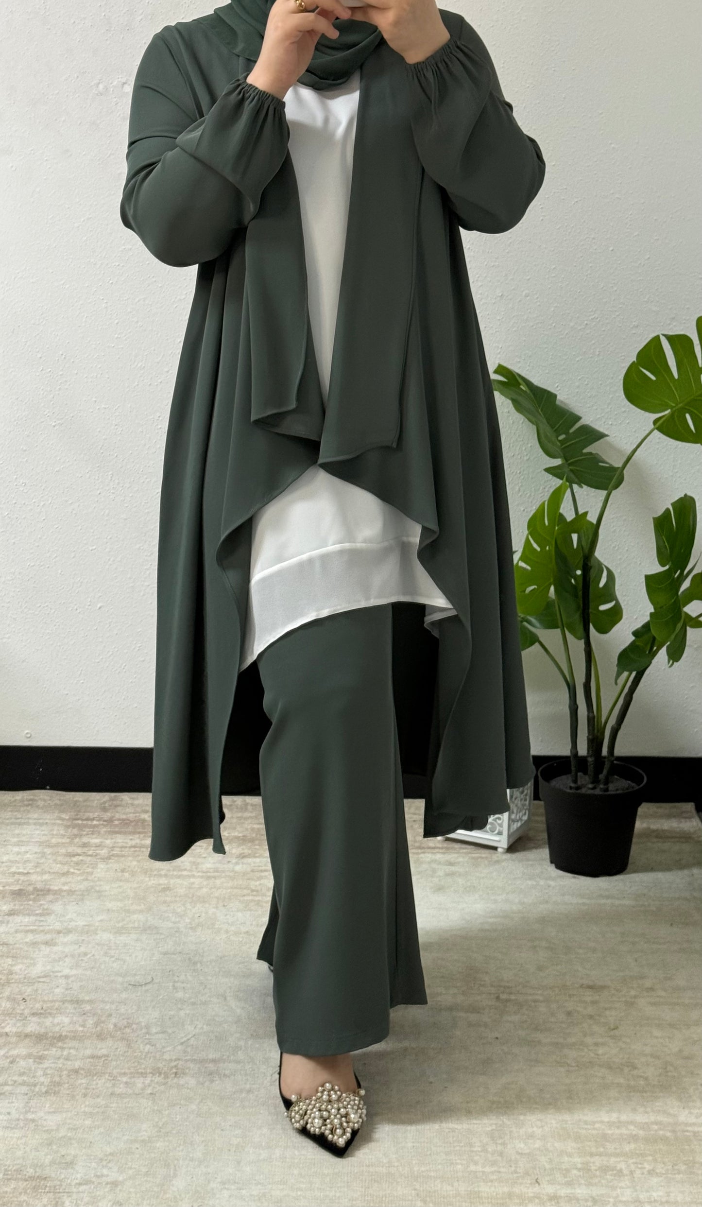 Flowy Three-Piece Set