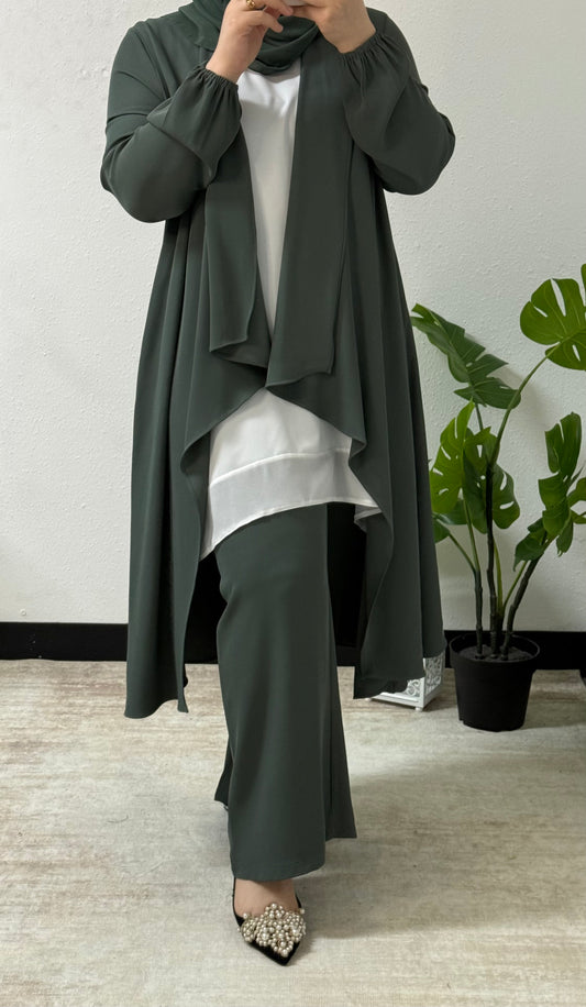 Flowy Three-Piece Set