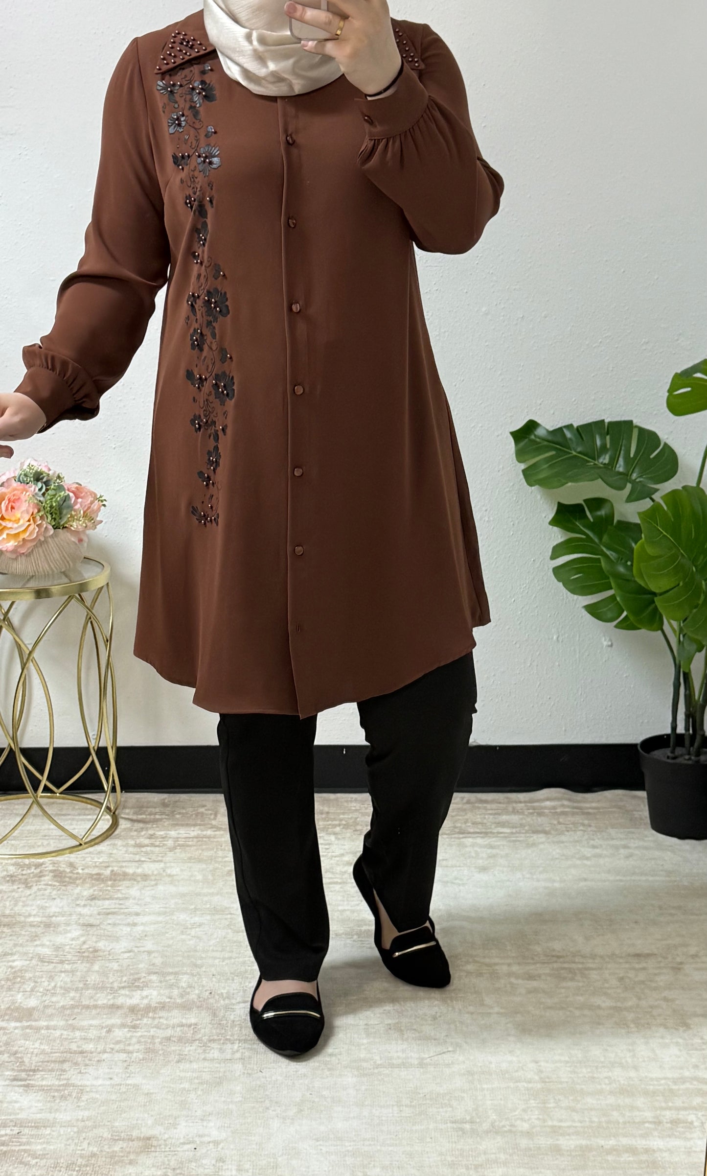 Floral/pearl long shirt