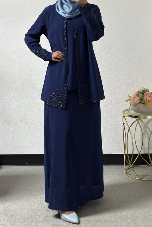 Chic embroidered set