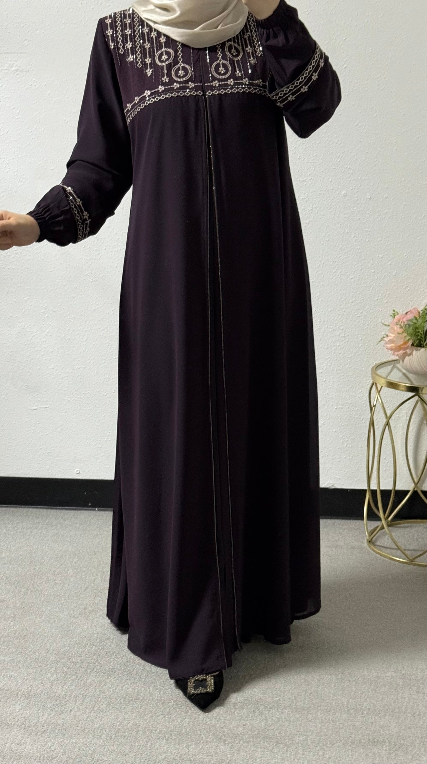 Embroidered plus size abaya