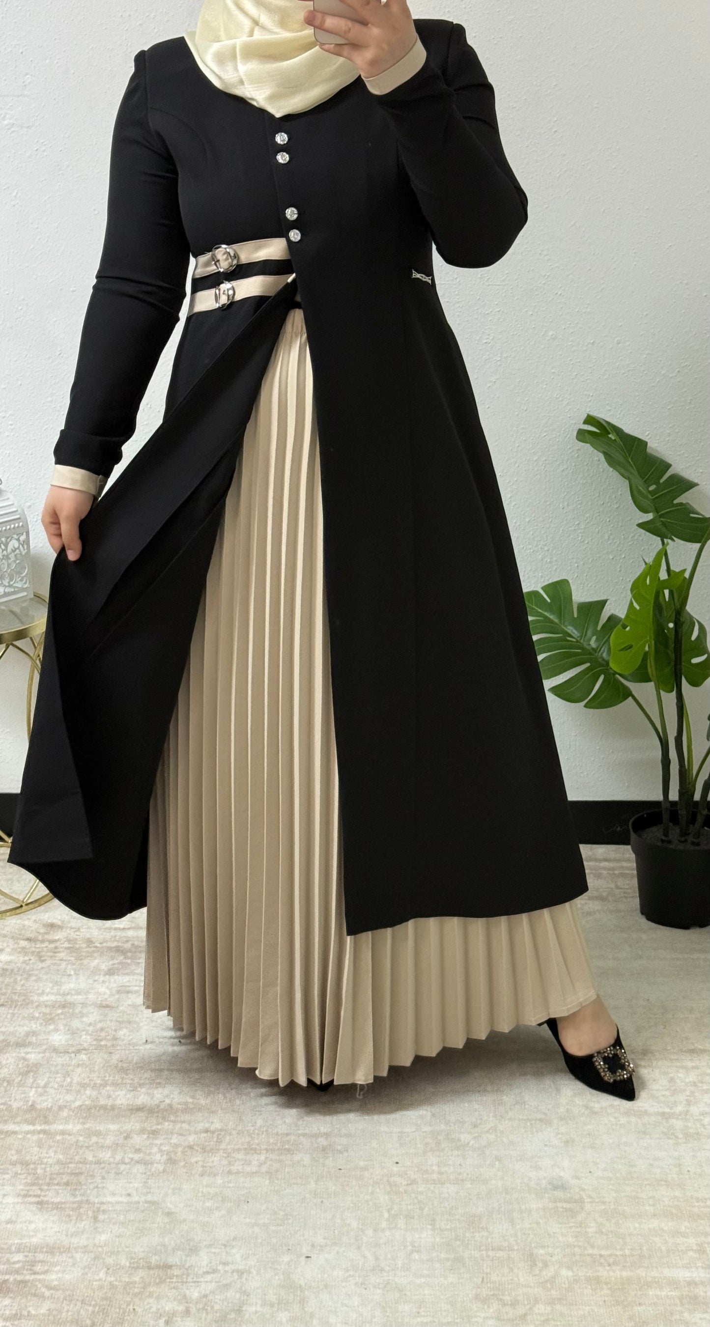 Two-Piece Belt Detailed Set