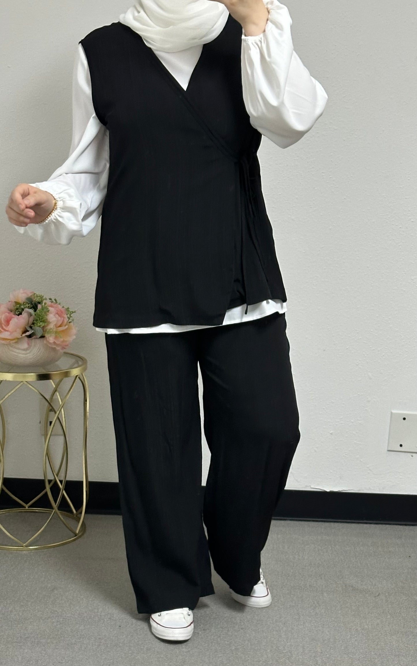 Three-piece set including a white inner shirt, jacket, and pants