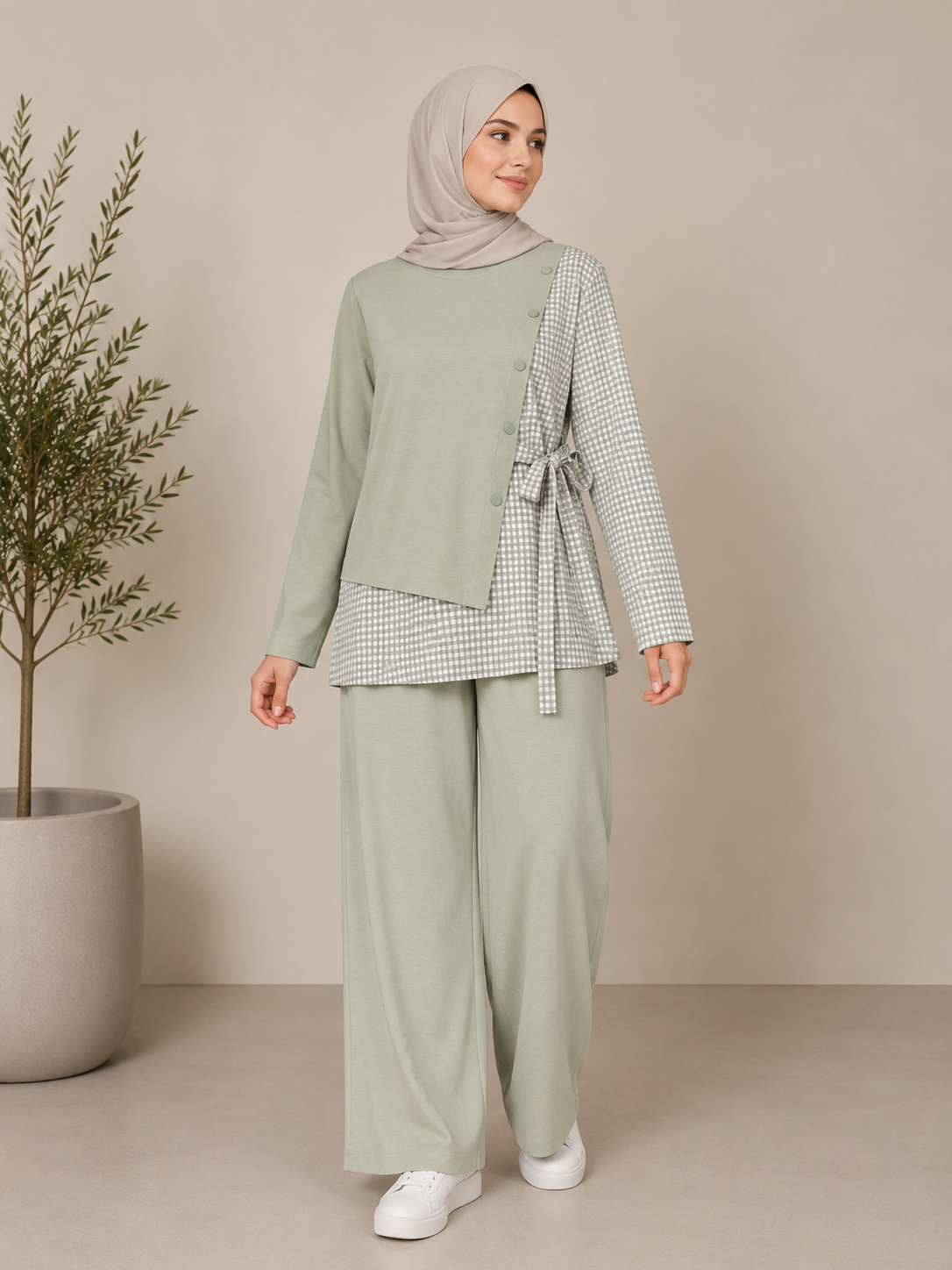 Soft Checkered Two-Piece Set
