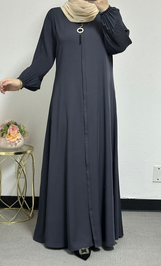 Basic Abaya (Pleated Sleeves)