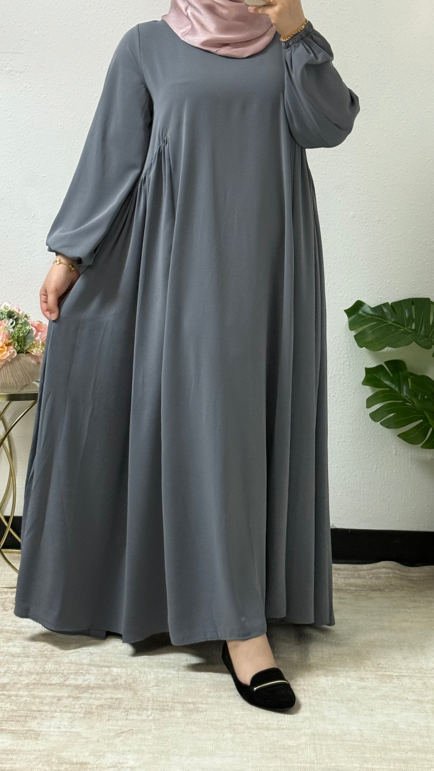 Simple side ruffle dress