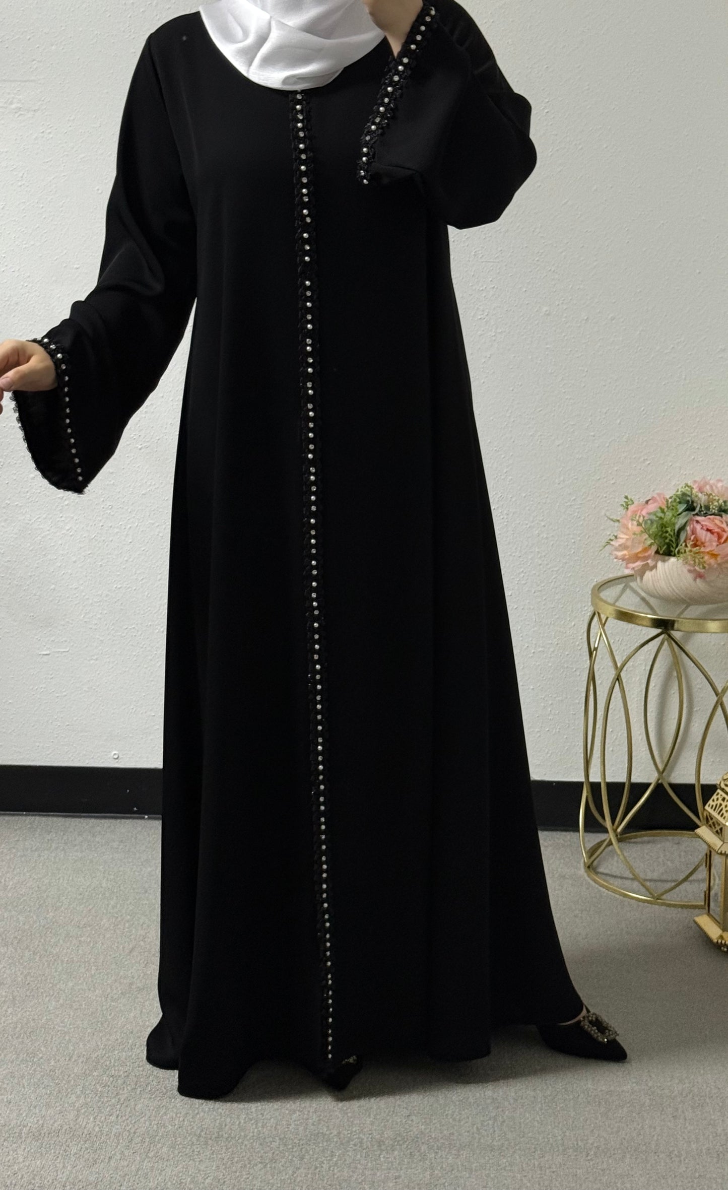 Elegant lace abaya