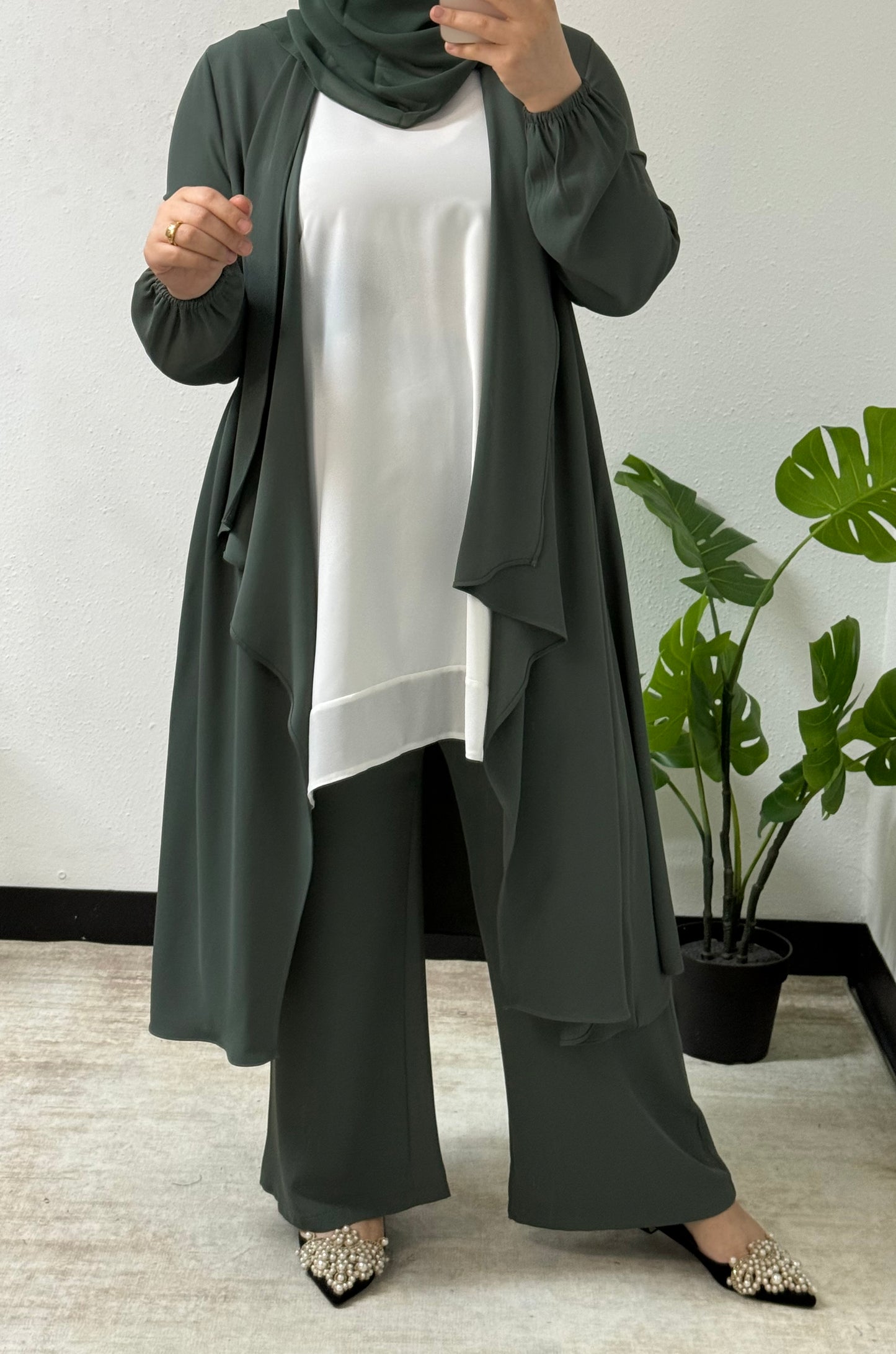 Flowy Three-Piece Set