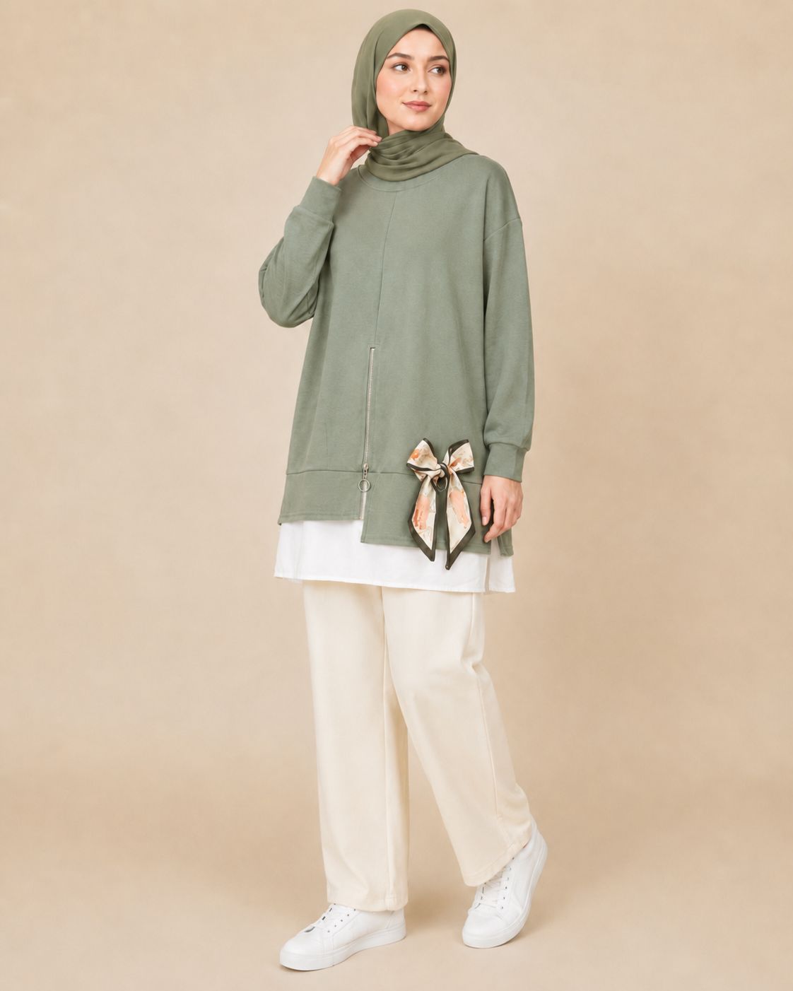 Bow Detail Sweatshirt