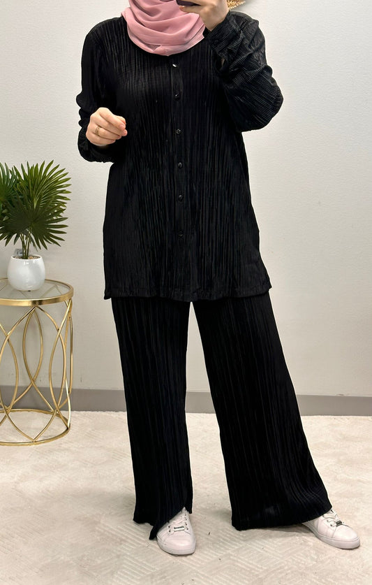 Two-Piece pleated Lycra suite set